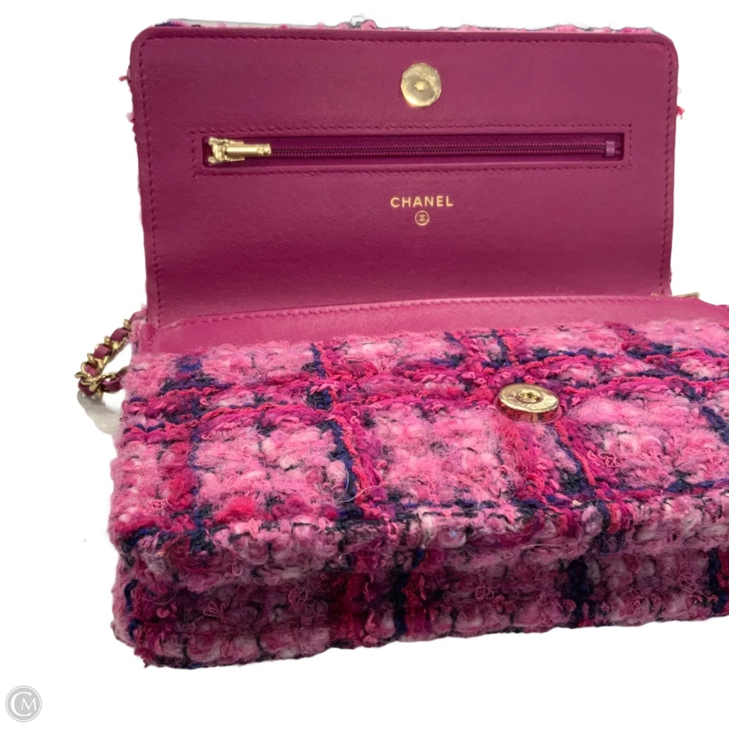 Crossbody Luxury Designer By Chanel, Size: Small