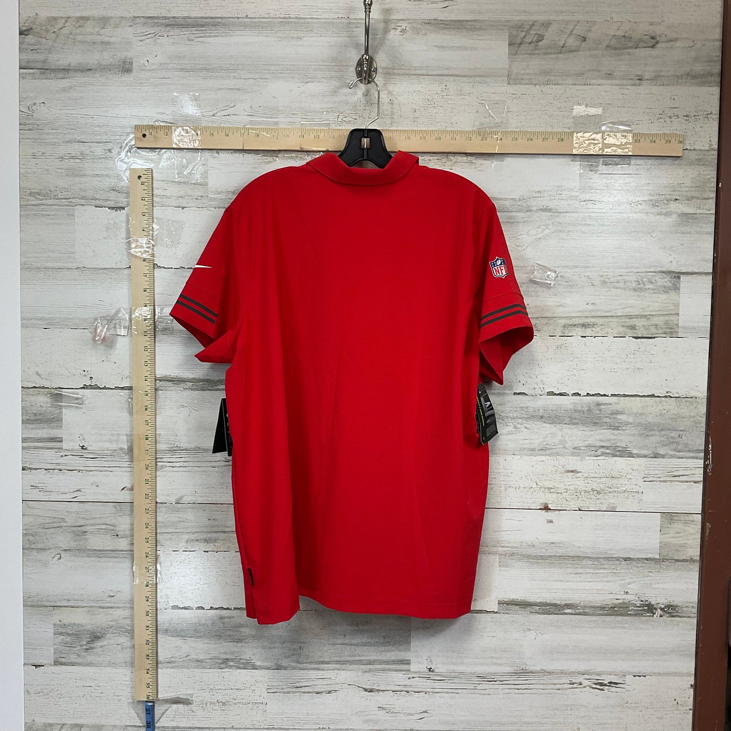 Red Top Short Sleeve Nike Apparel, Size Xxl