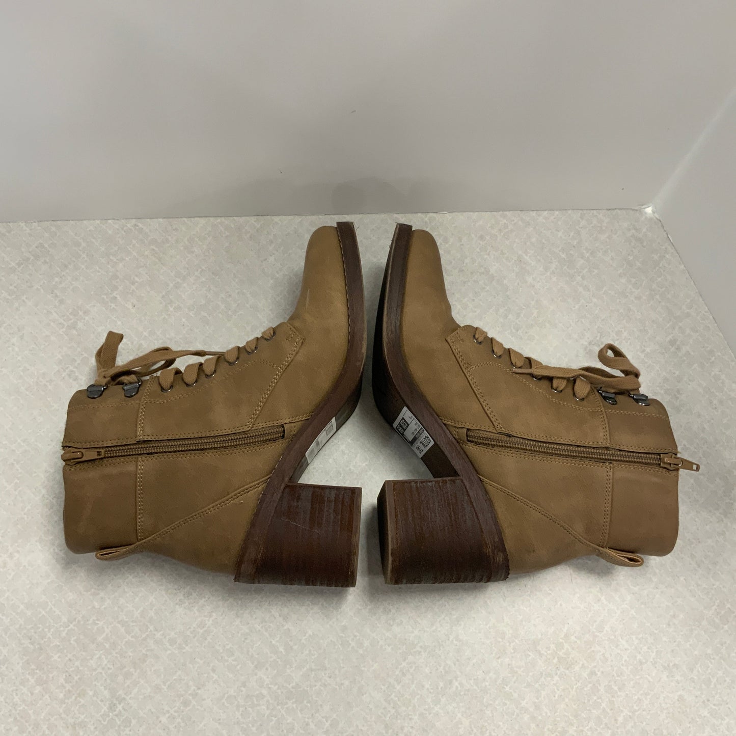 Boots Ankle Heels By Crown Vintage In Brown, Size: 8