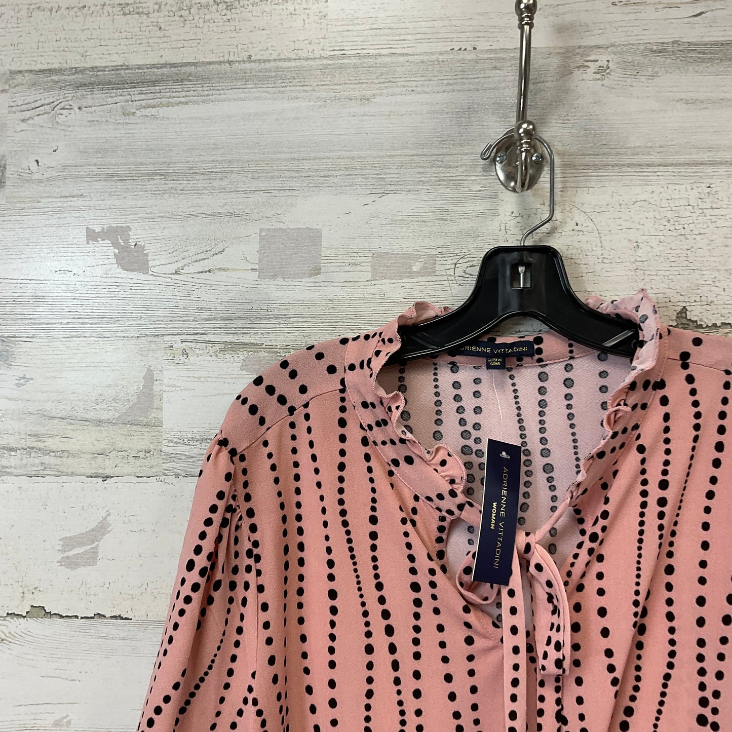 Blouse Short Sleeve By Adrienne Vittadini In Peach, Size: 2x