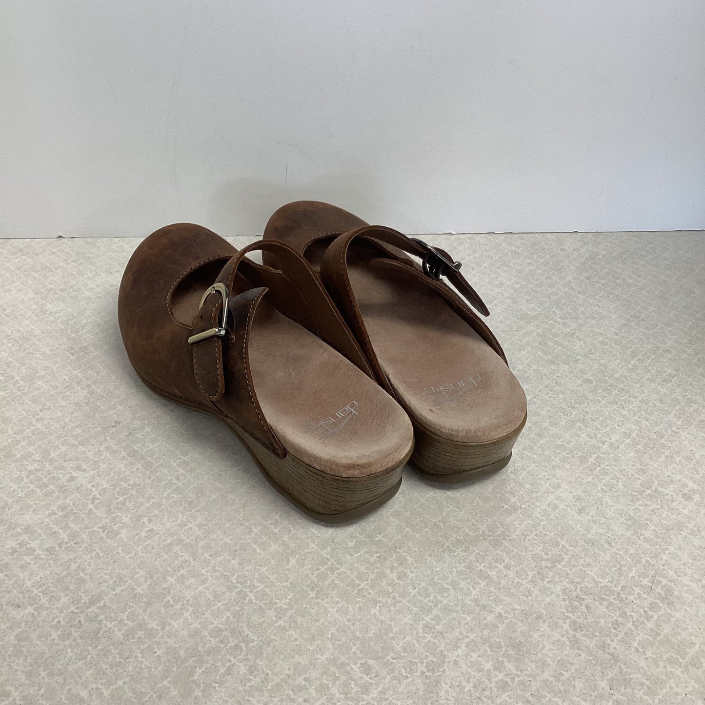 Shoes Heels Block By Dansko In Brown, Size: 8.5