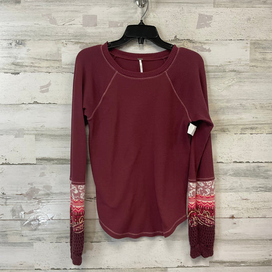 Top Long Sleeve By Free People In Red, Size: Xl