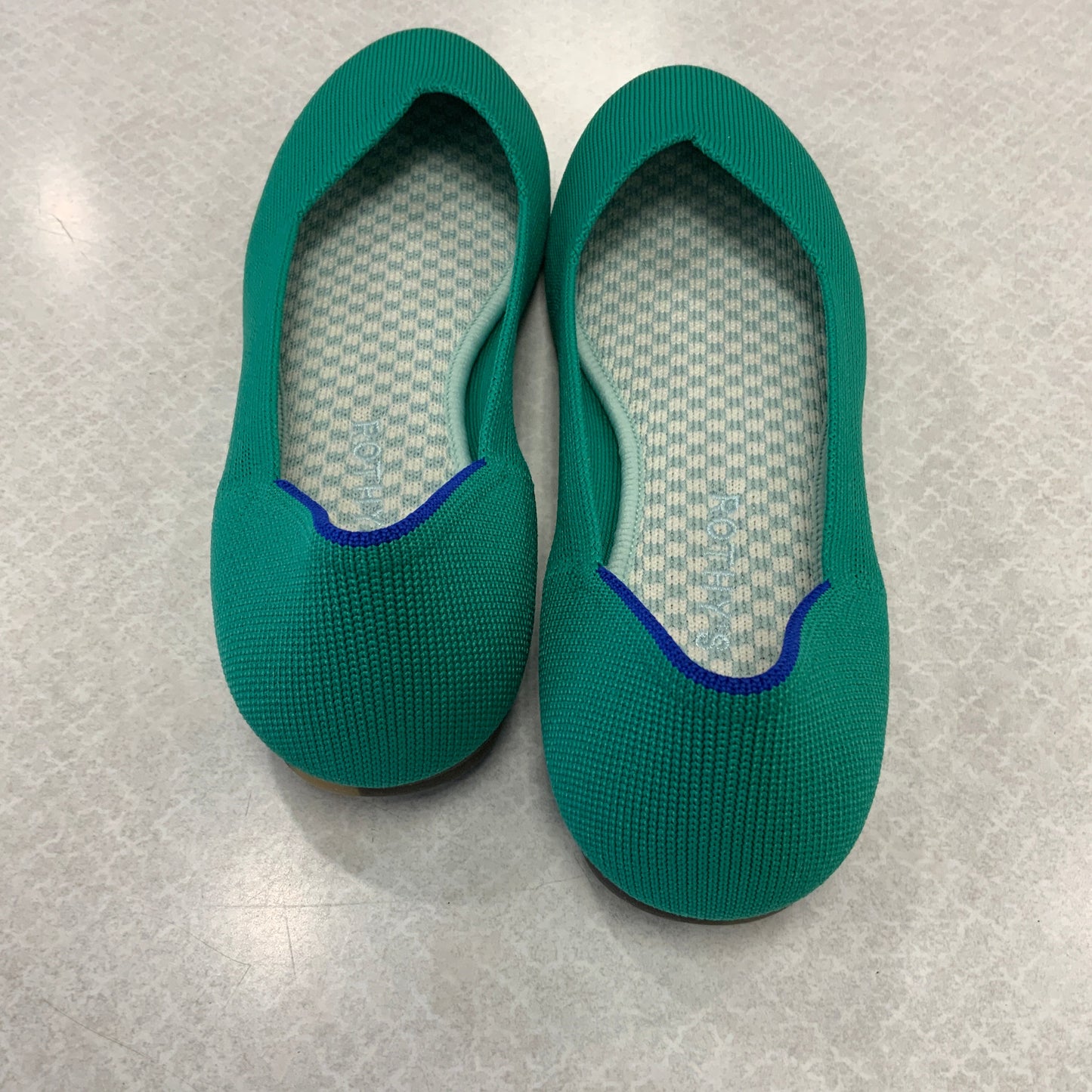 Shoes Flats By Rothys In Green, Size: 9.5