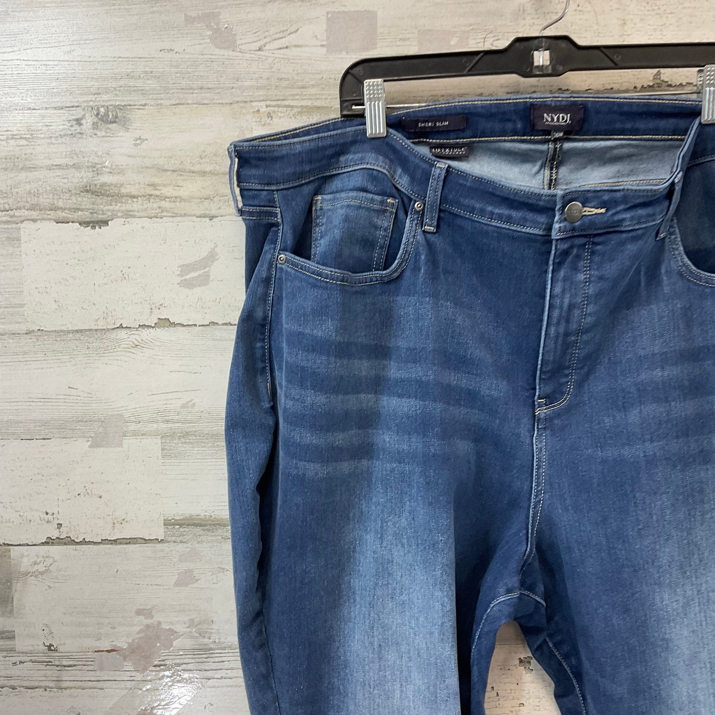 Jeans Straight By Not Your Daughters Jeans In Blue Denim, Size: 26