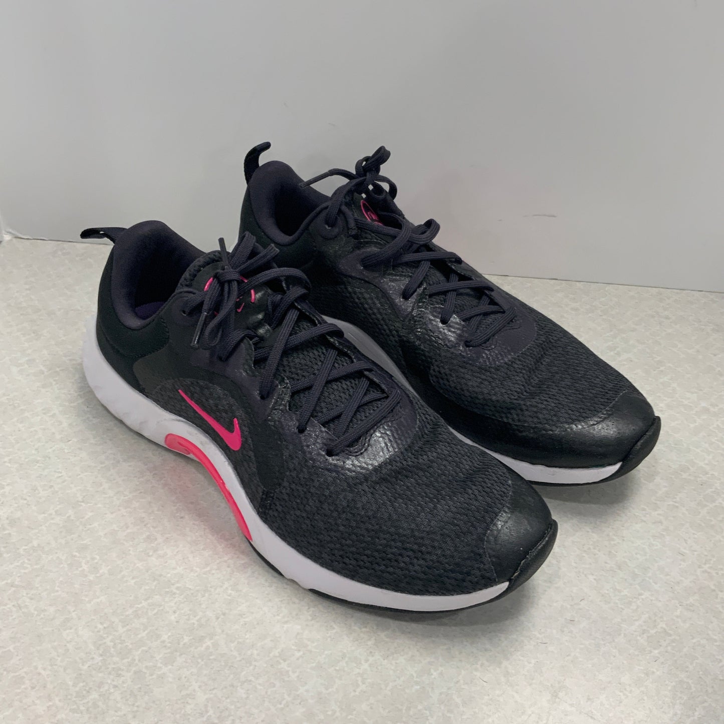 Shoes Athletic By Nike In Black, Size: 9.5