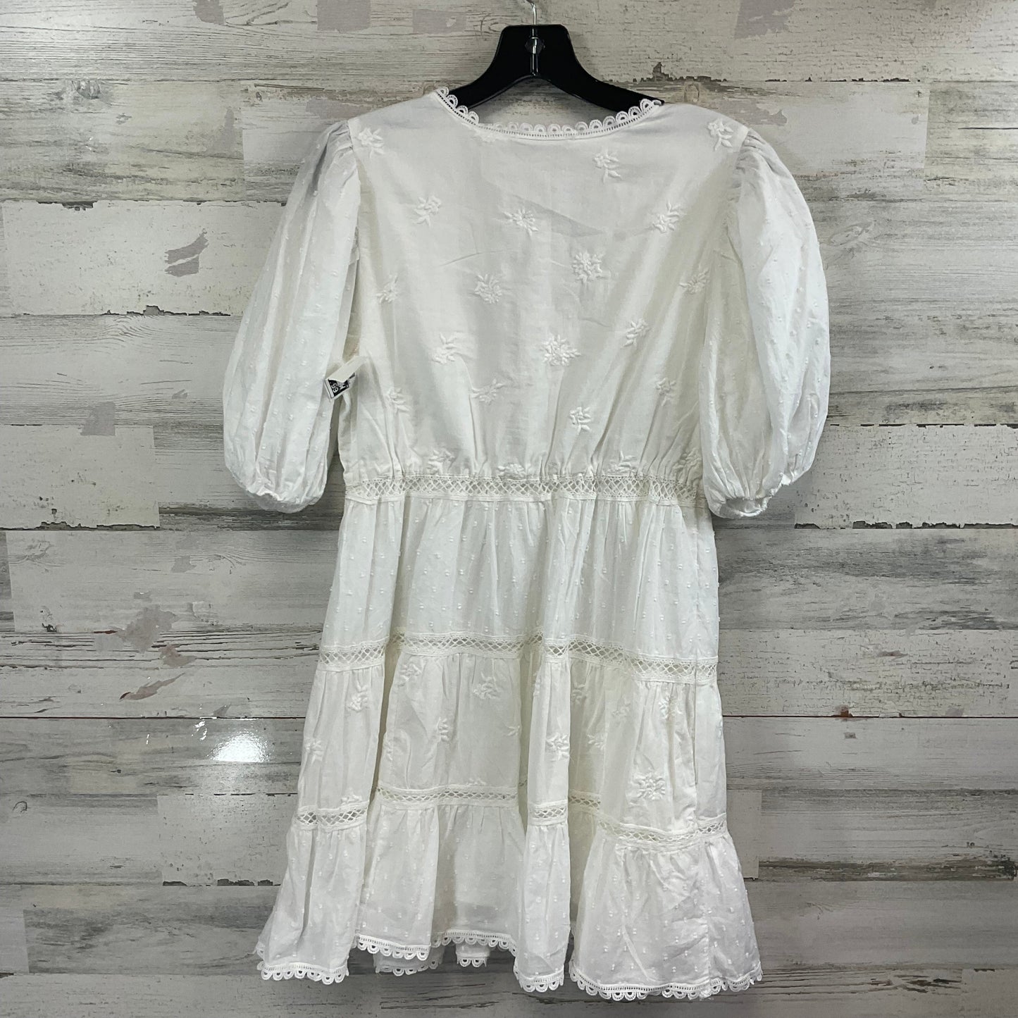 Dress Casual Short By Abercrombie And Fitch In White, Size: S