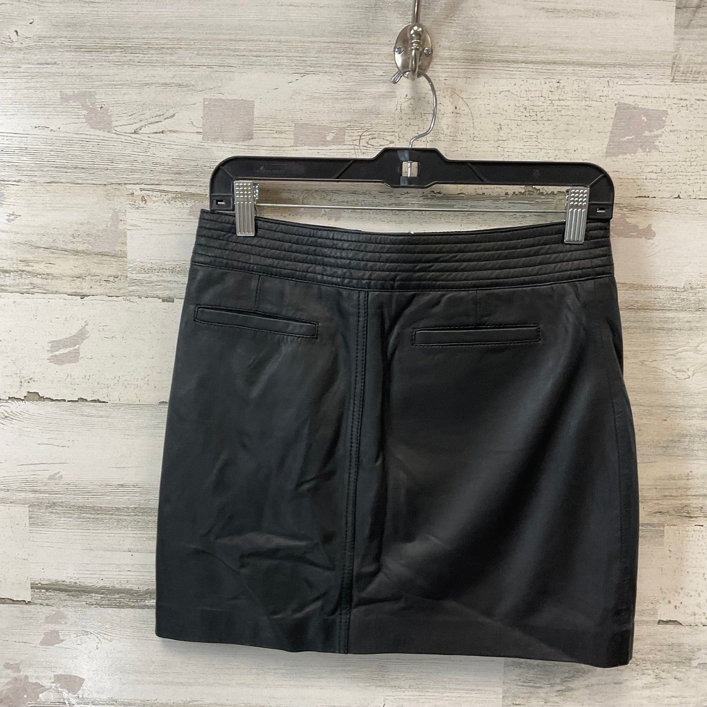 Skirt Mini & Short By Trina Turk In Black, Size: 4