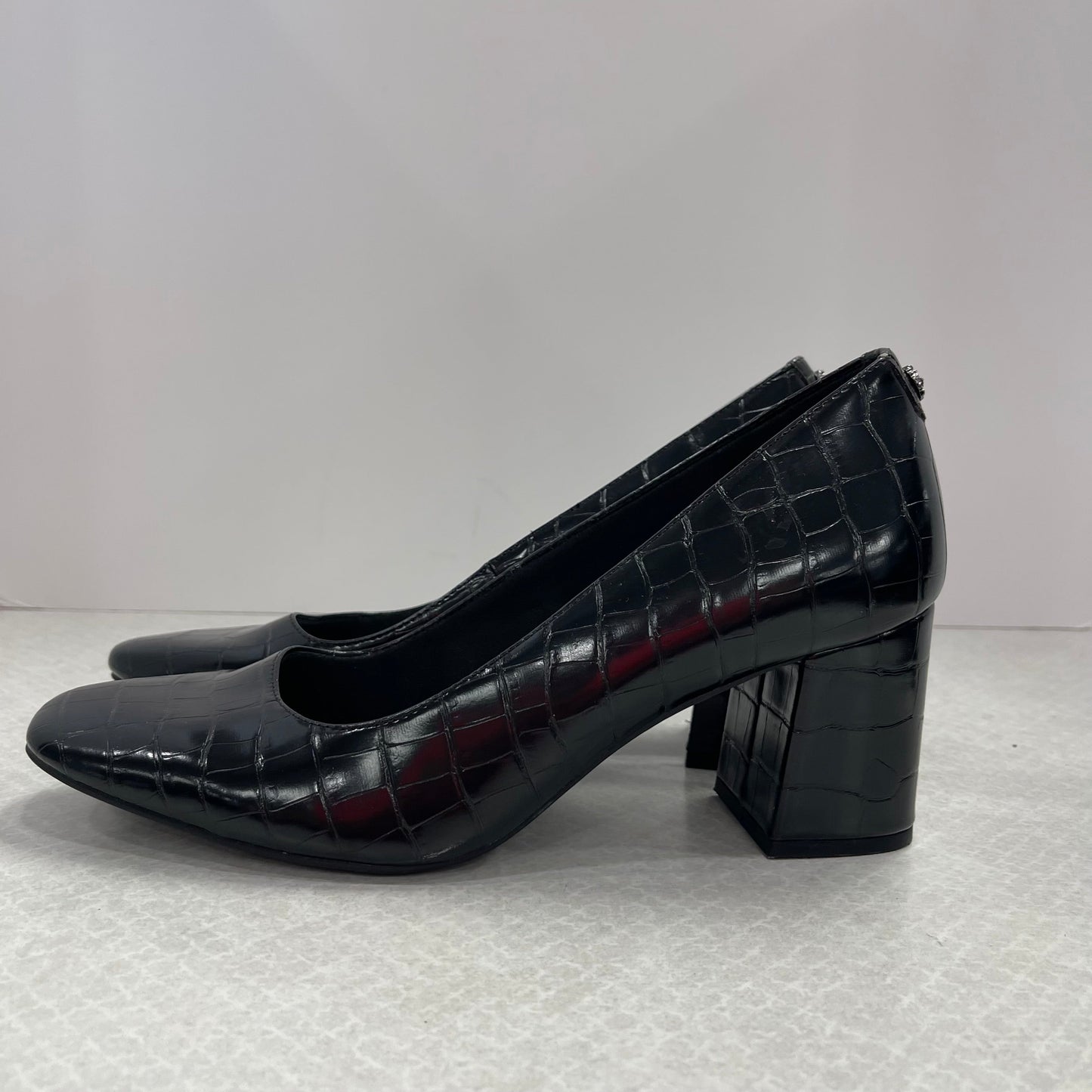 Black Shoes Heels Block Anne Klein, Size 9.5