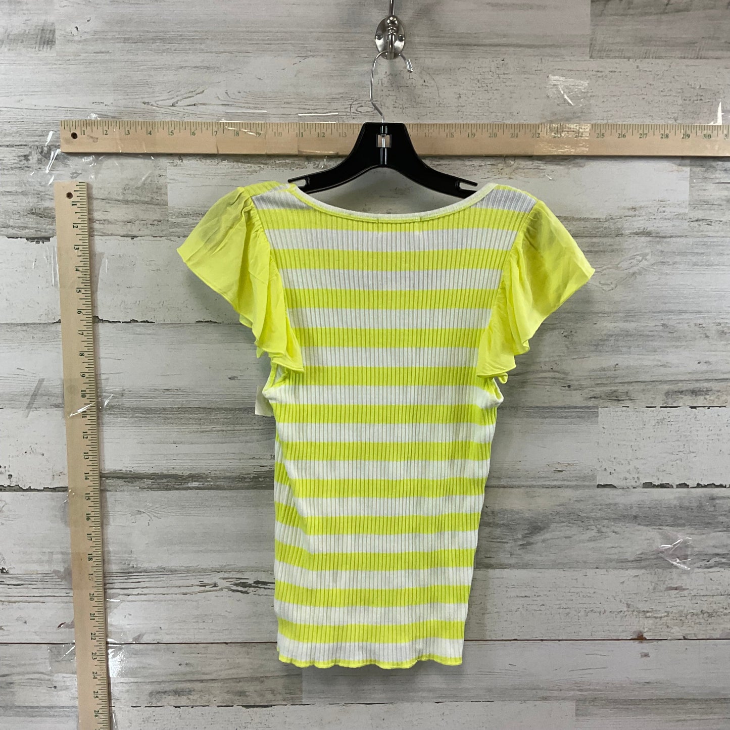 Yellow Top Short Sleeve T.la, Size M