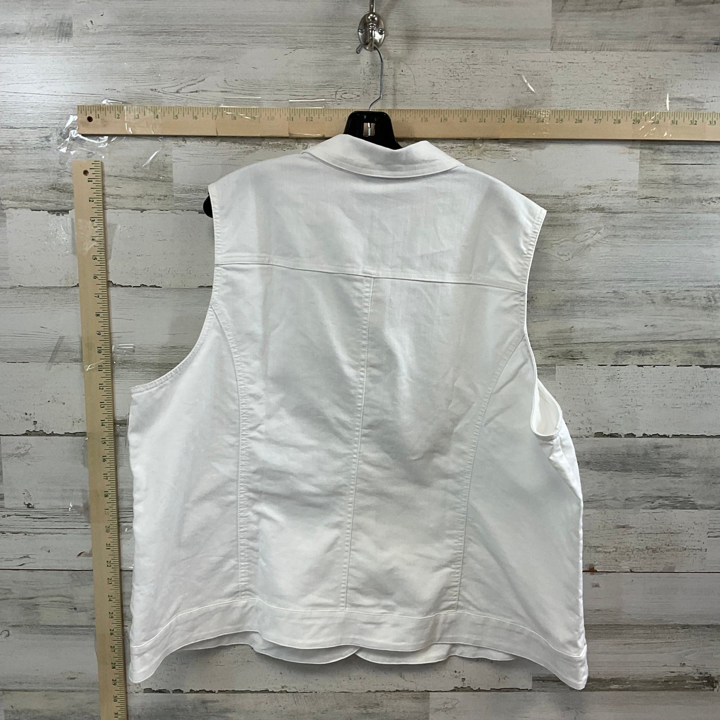 White Vest Other Cj Banks, Size 3x