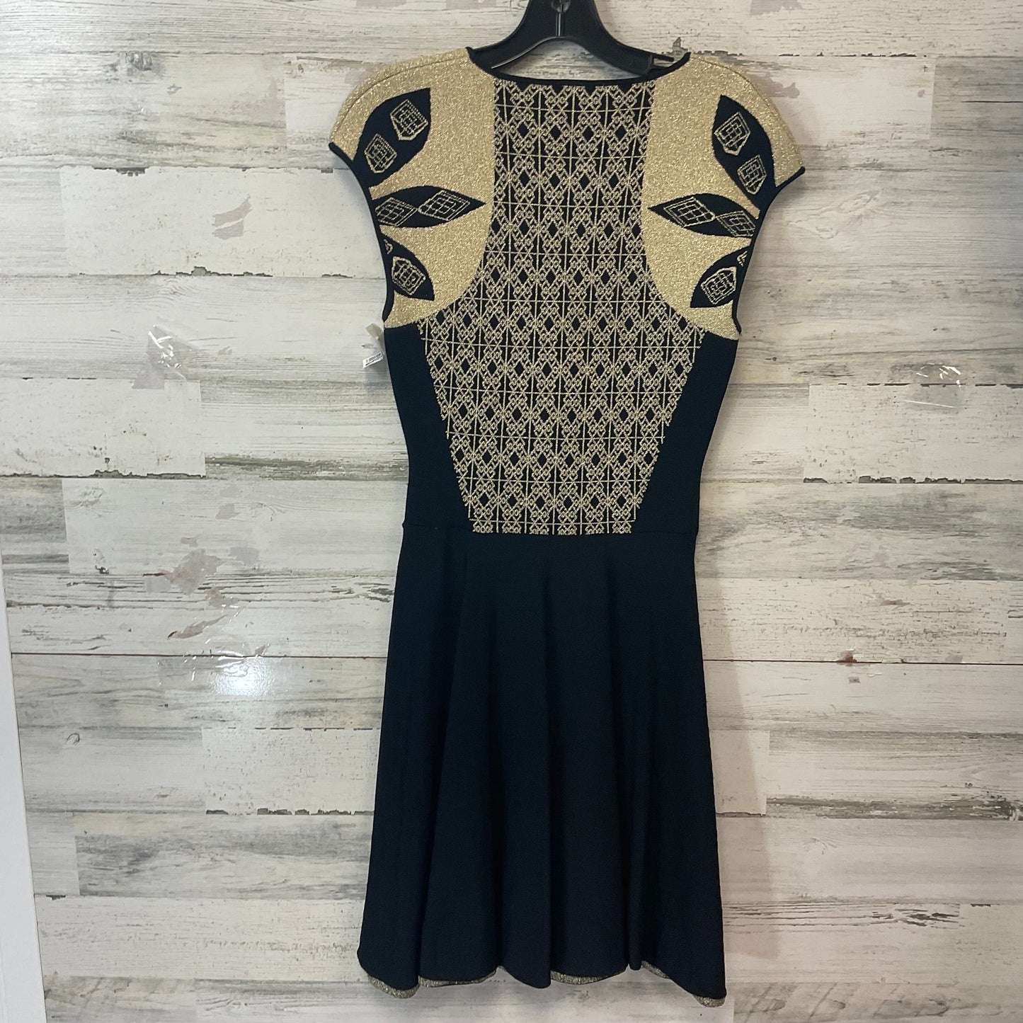 Dress Party Short By Ted Baker In Black & Gold, Size: S