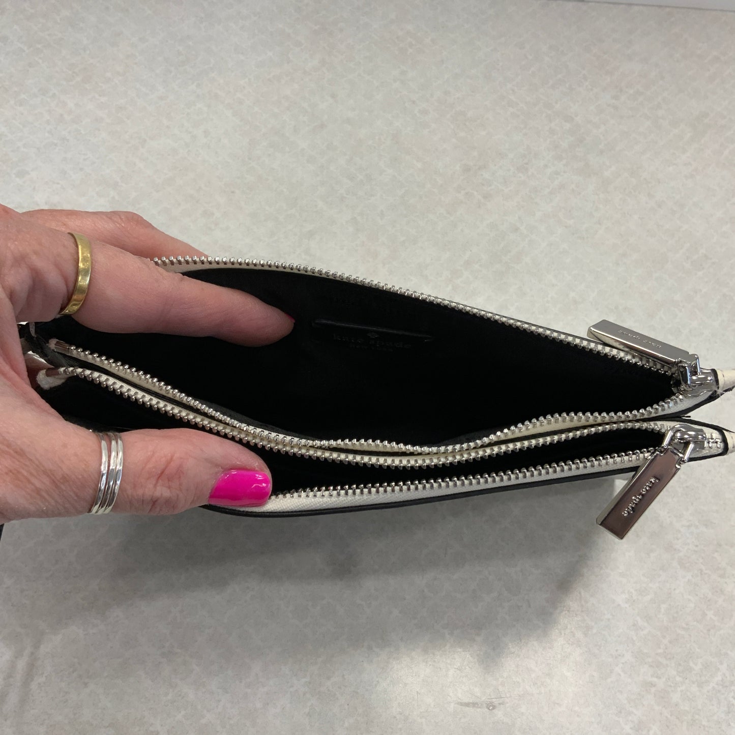 Wristlet Designer Kate Spade, Size Medium