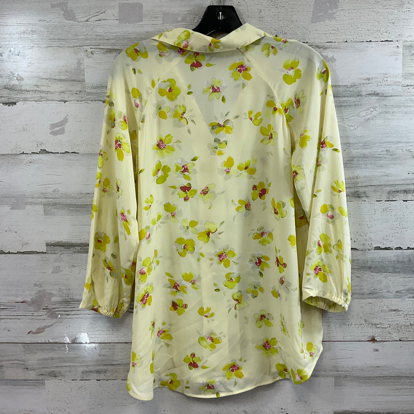 Blouse 3/4 Sleeve By Cabi In Yellow, Size: Xs