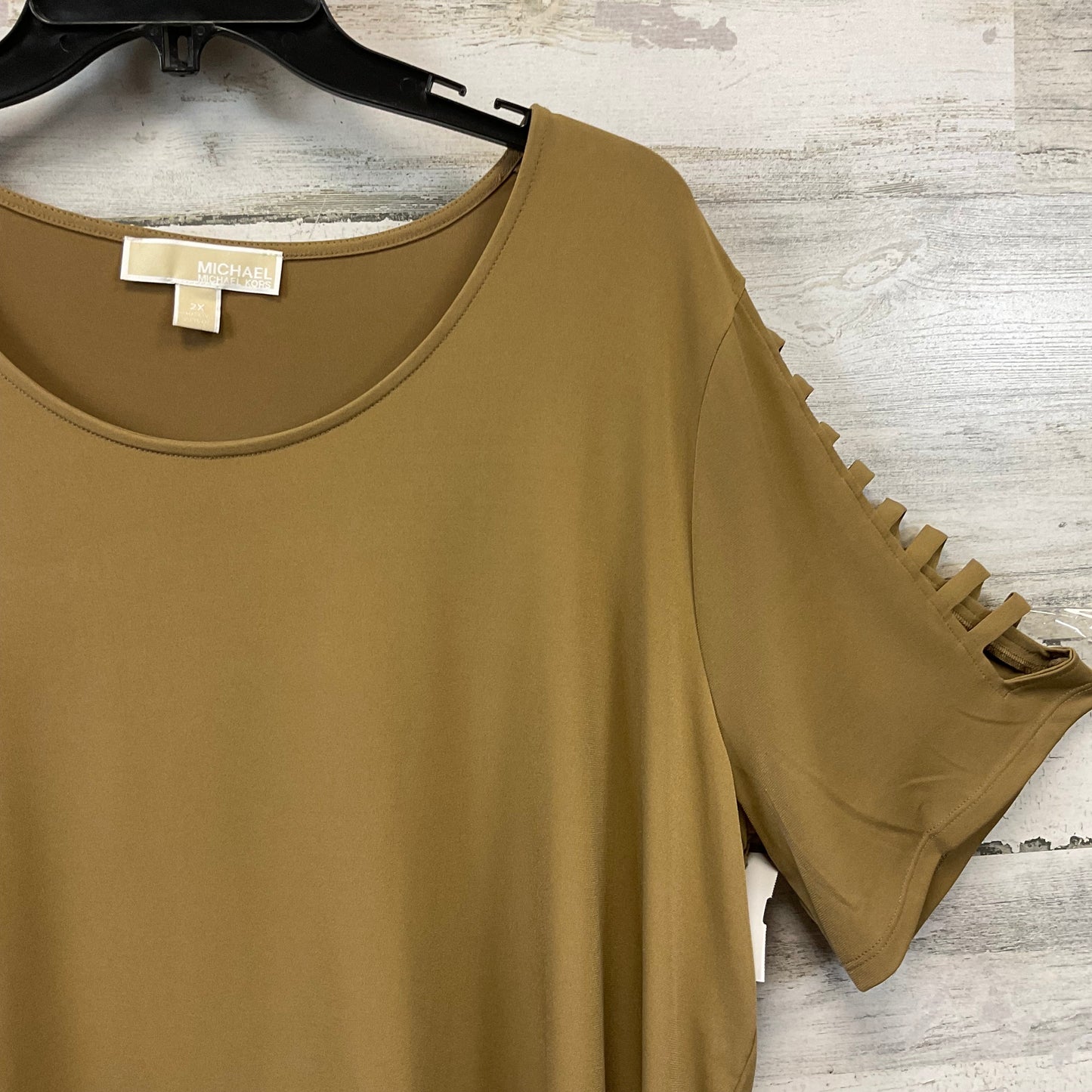 Top Short Sleeve By Michael By Michael Kors In Brown, Size: 2x