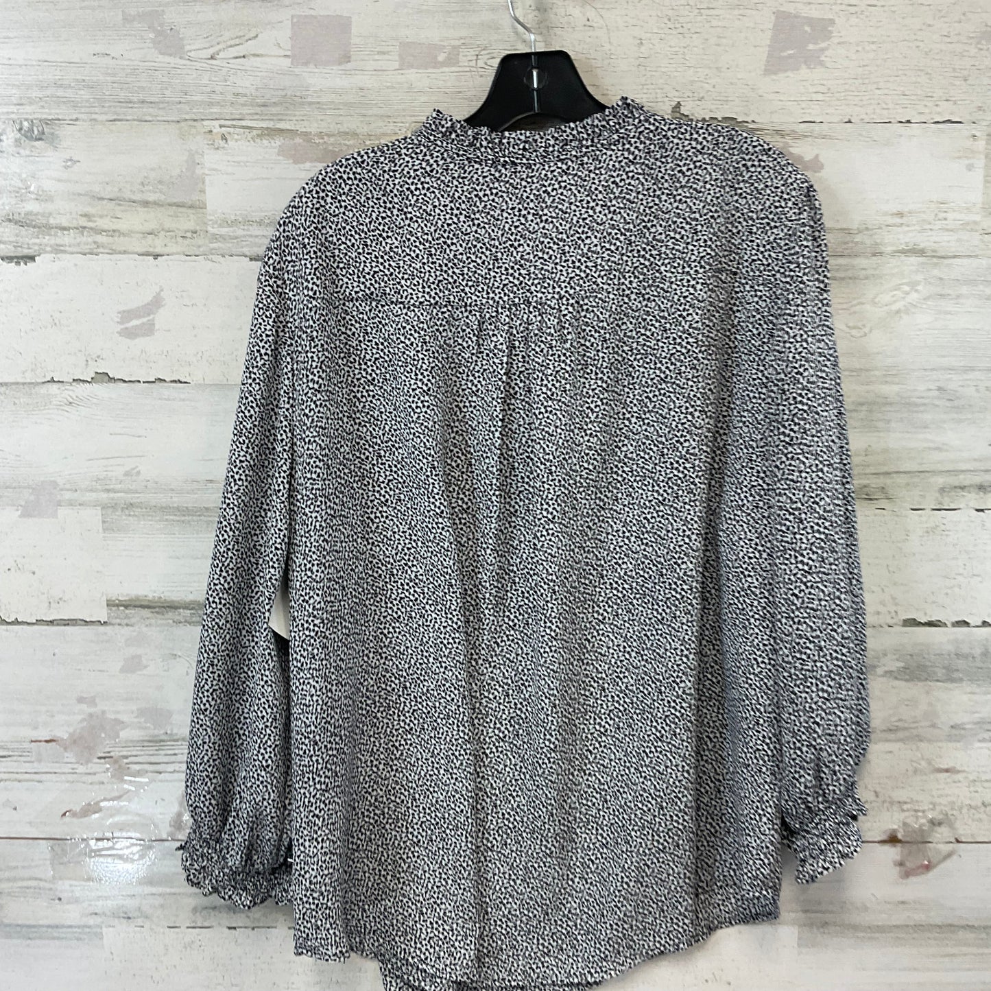 Top Long Sleeve By Jones And Co In Black, Size: 2x