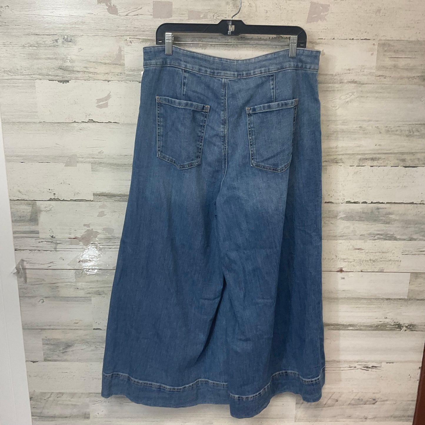 Jeans Wide Leg By Chicos In Blue Denim, Size: 14