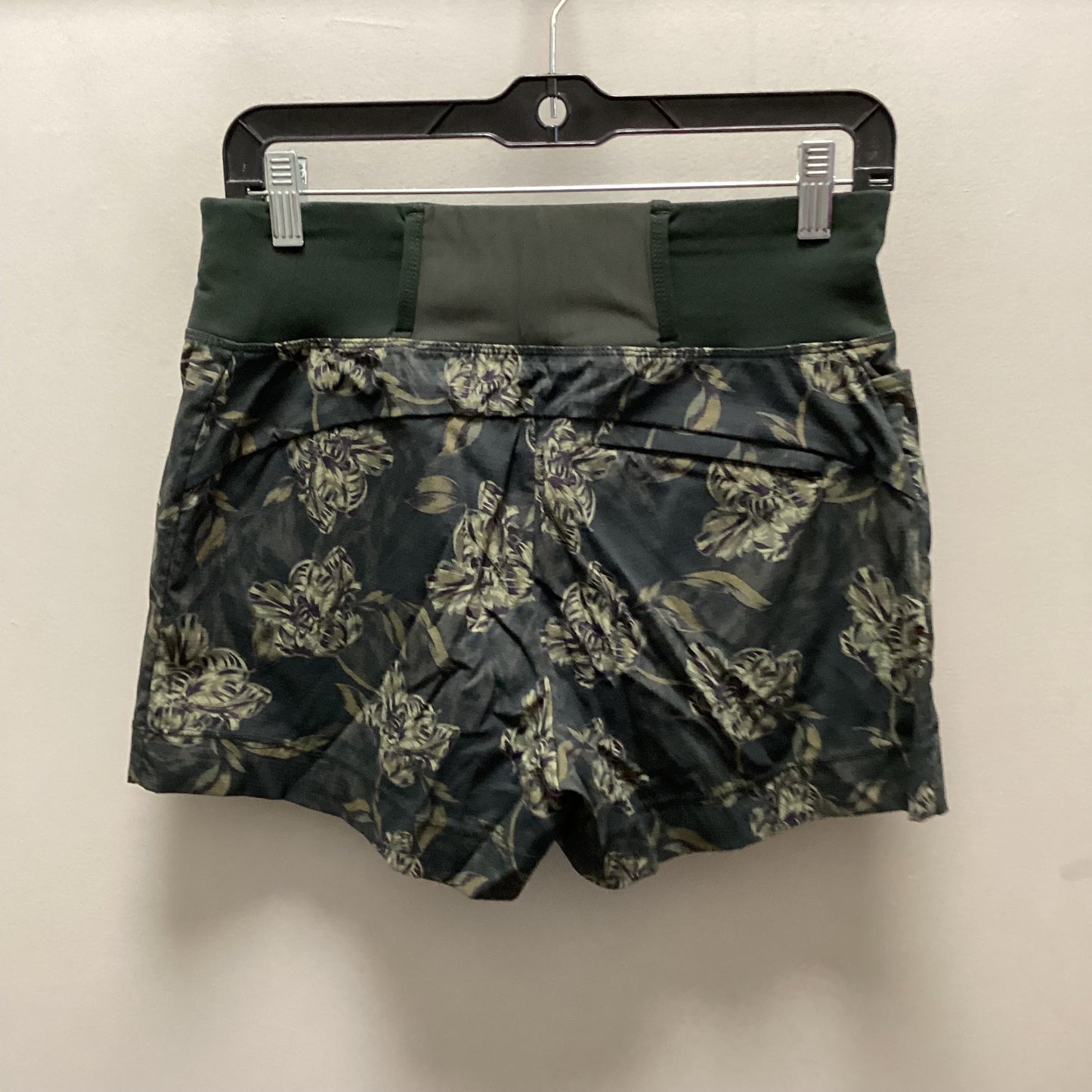 Athletic Shorts By Athleta In Green, Size: S