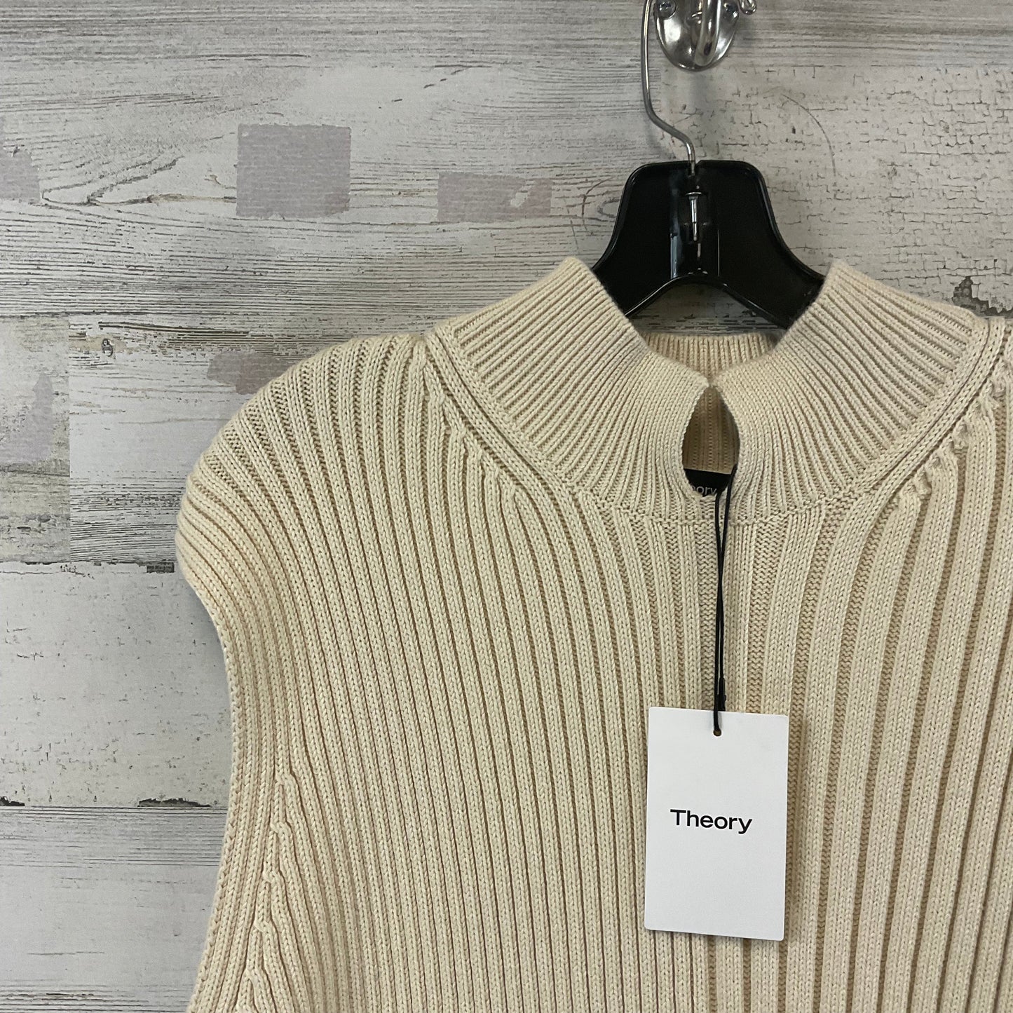 Sweater Short Sleeve By Theory In Cream, Size: L