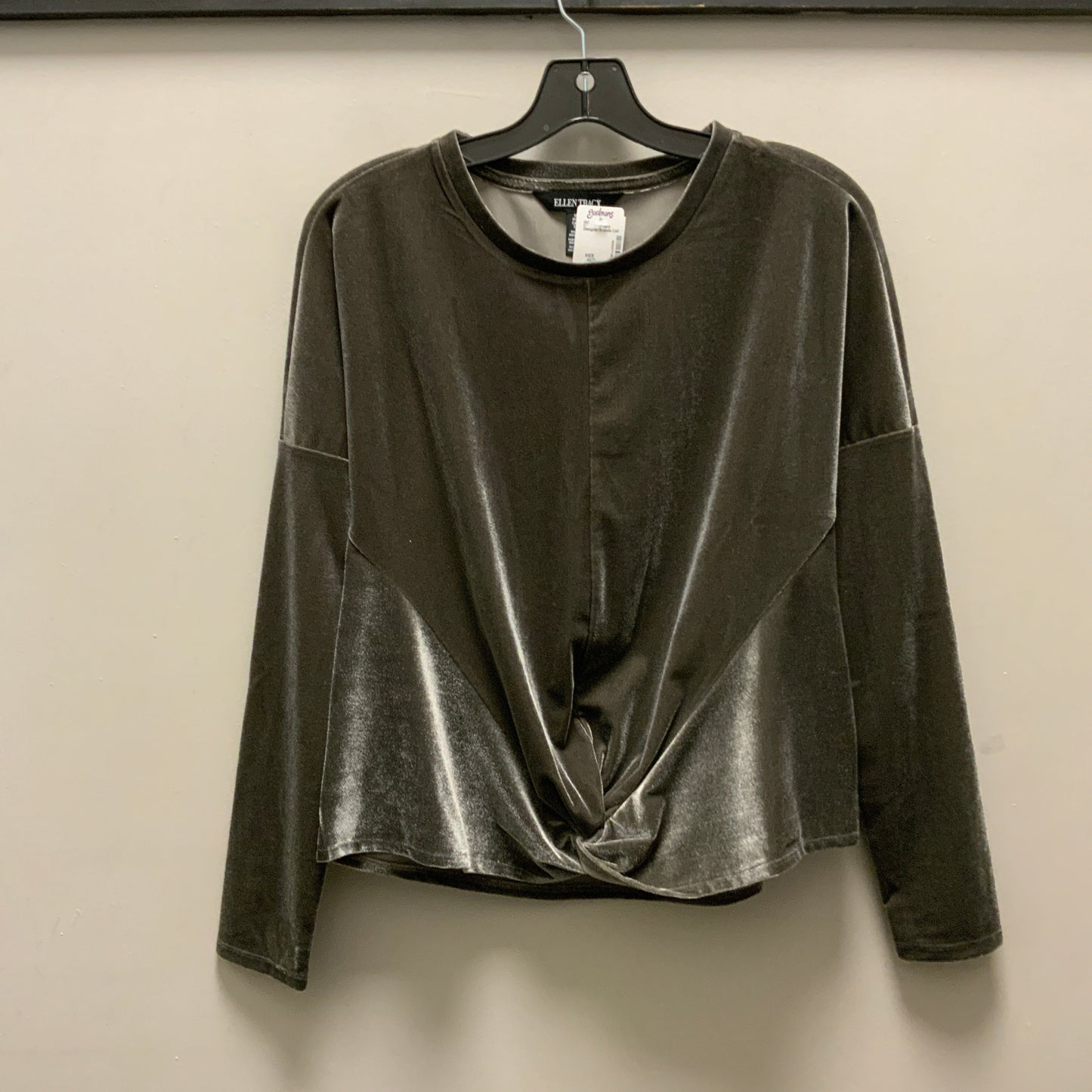 Top Long Sleeve By Ellen Tracy In Grey, Size: S