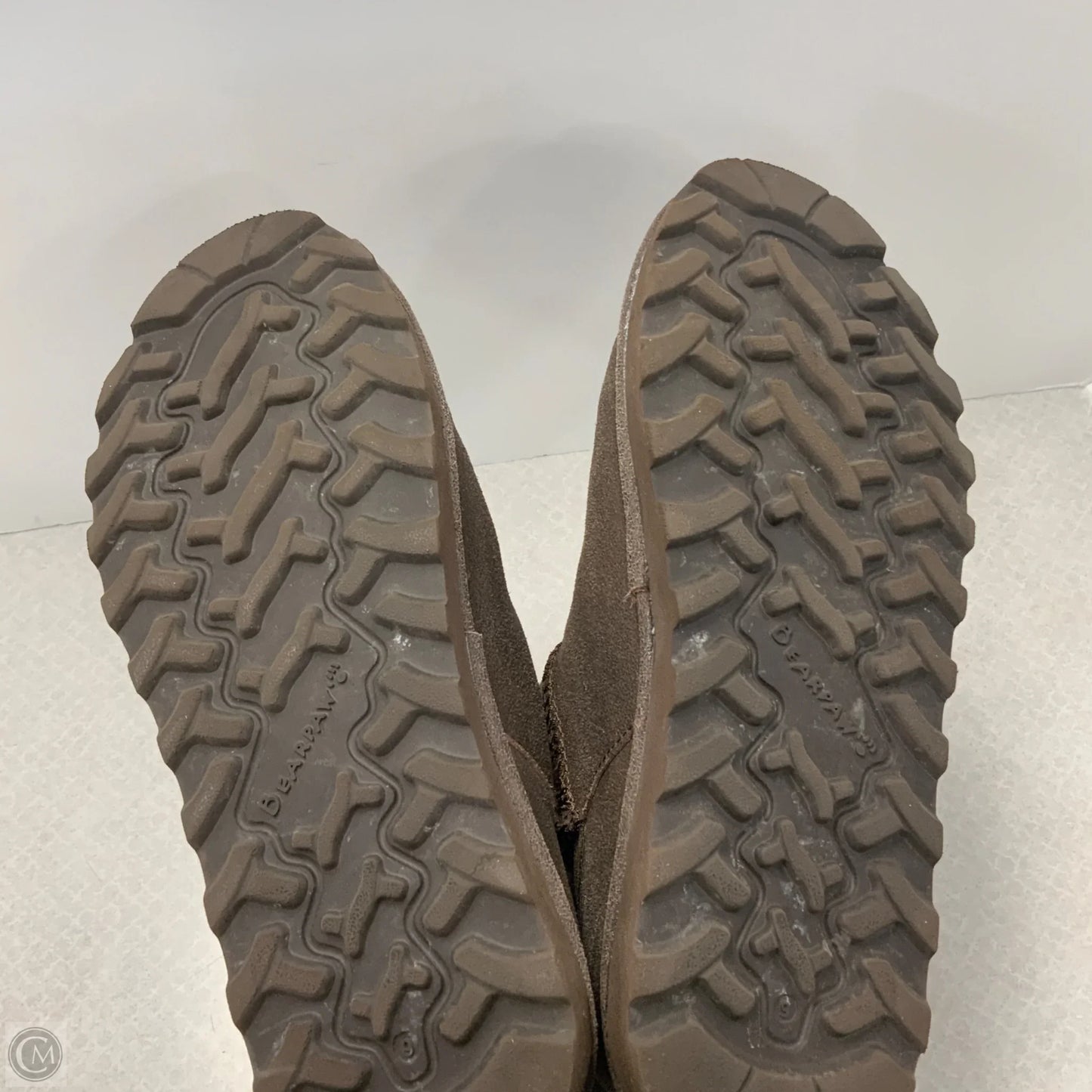 Boots Ankle Flats By Bearpaw In Brown, Size: 9.5