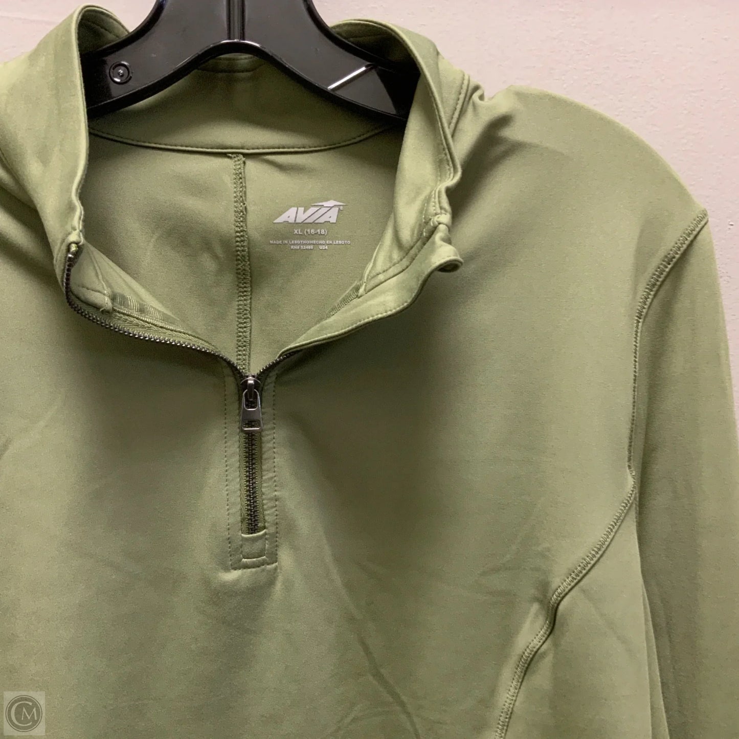 Athletic Top Long Sleeve Collar By Avia In Green, Size: Xl