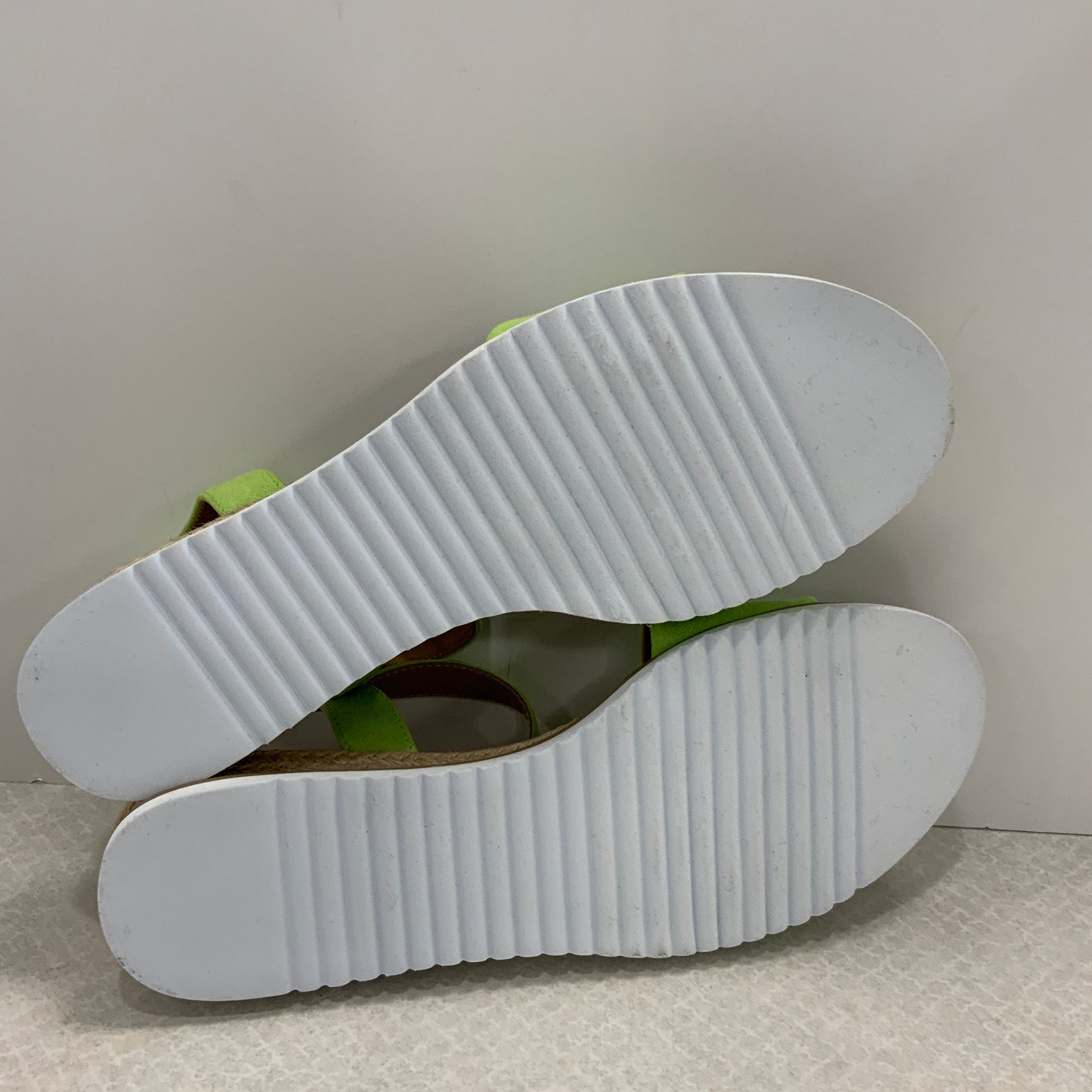 Green Sandals Flats Isaac Mizrahi Live Qvc, Size 10