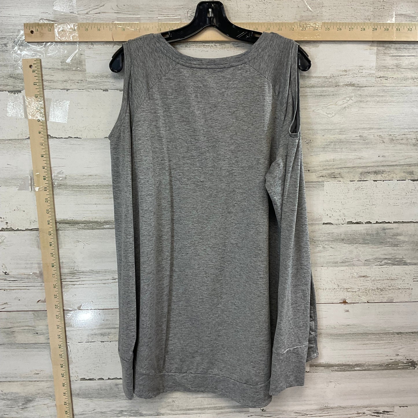 Grey Top Long Sleeve Fanatics, Size 3x