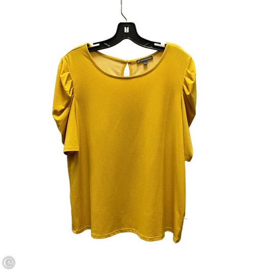 Top Short Sleeve By Adrianna Papell In Yellow, Size: L