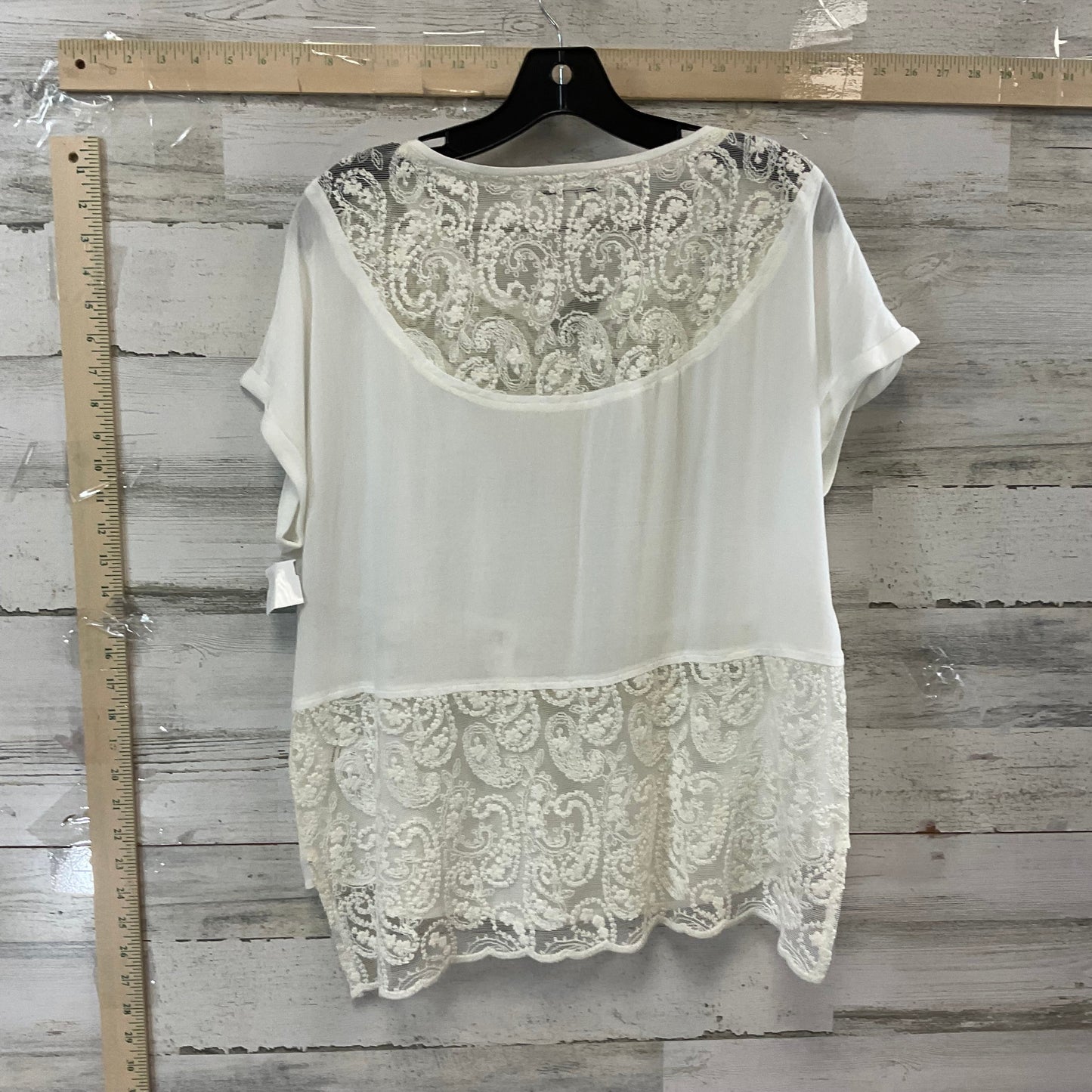 Cream Top Short Sleeve Anthropologie, Size M