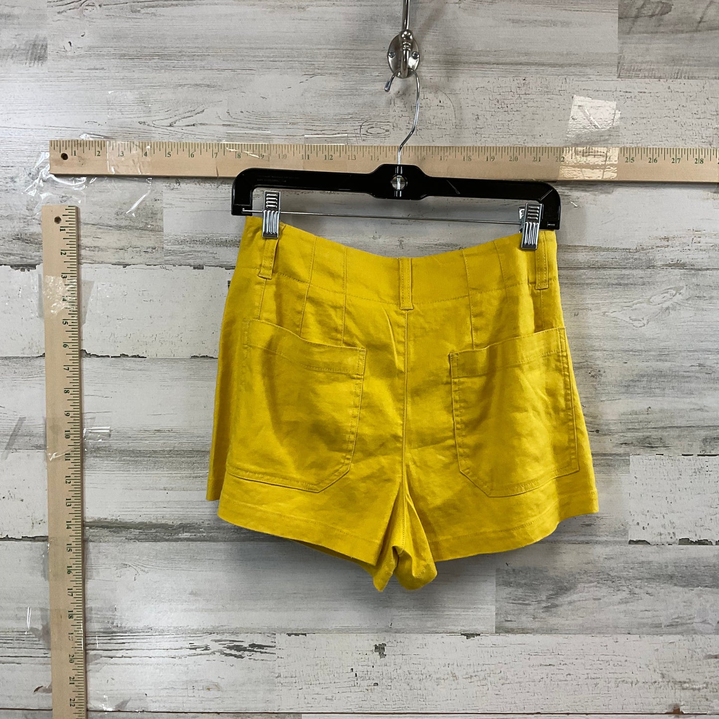 Yellow Shorts Maeve, Size 8