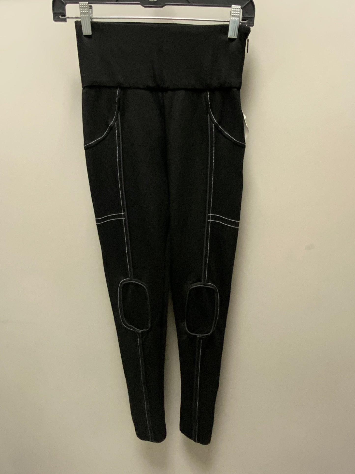 Pants Other By manicure. De voir In Black, Size: 8