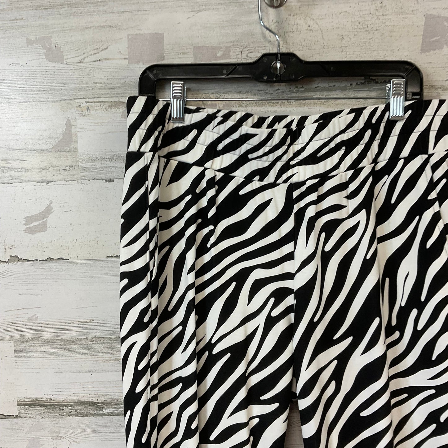 Pants Other By Cabi In Zebra Print, Size: M