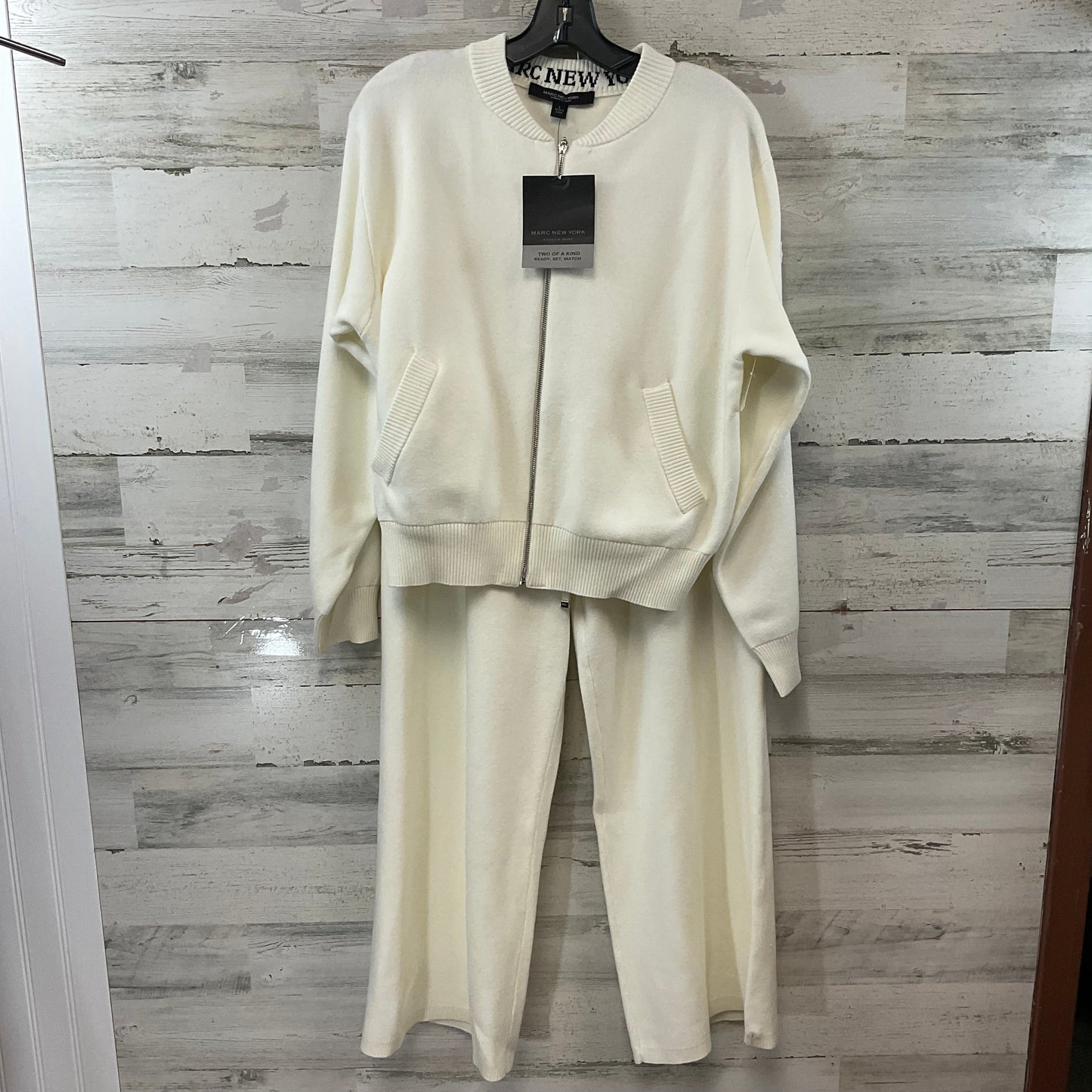 Sweater 2pc By Marc New York In White, Size: L