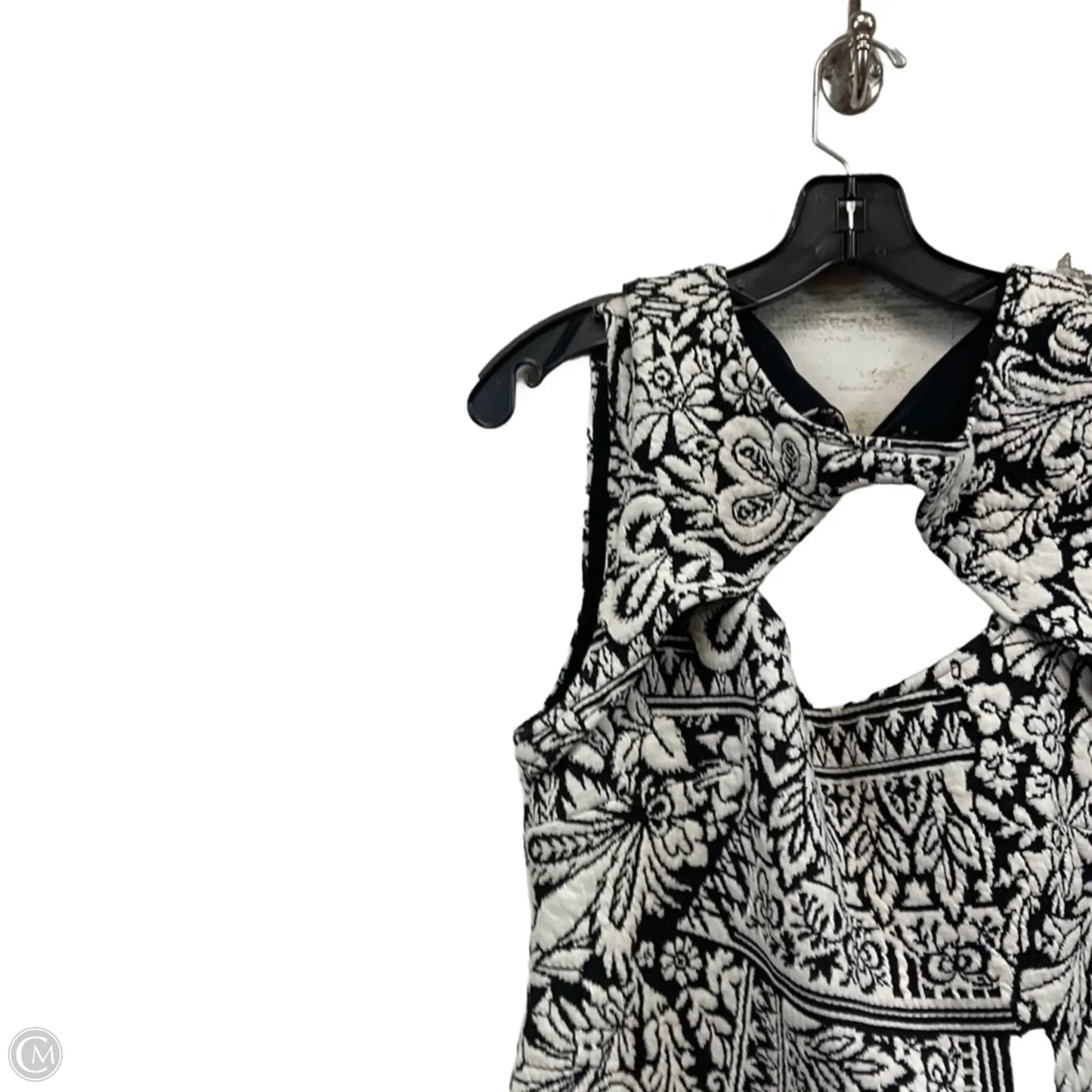 Dress Casual Short By Anthropologie In Black & White, Size: M