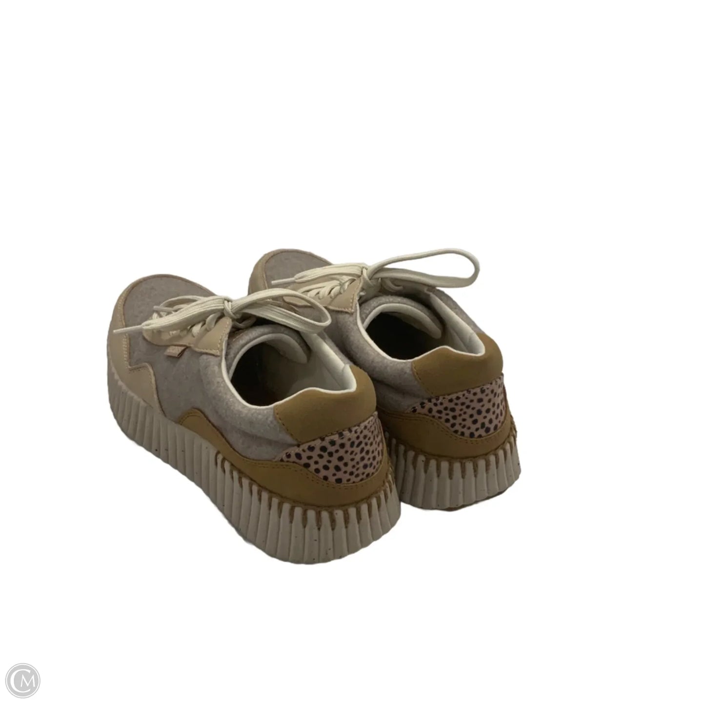 Shoes Sneakers By Skechers In Beige, Size: 9