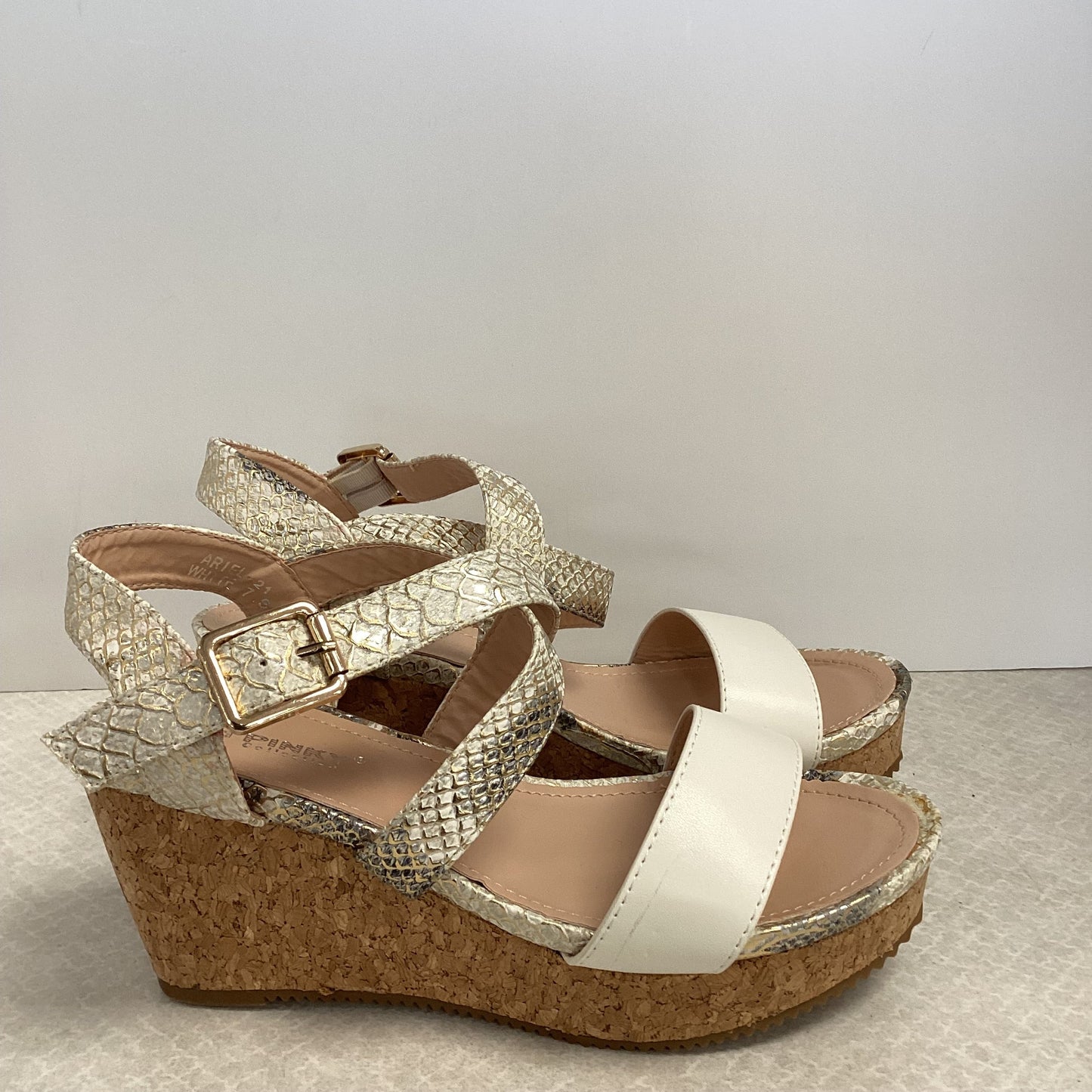 White Sandals Heels Wedge Via Pinky, Size 7.5