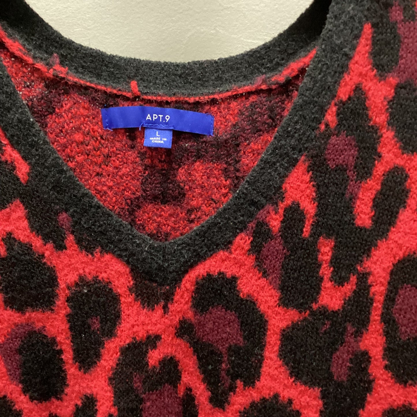 Sweater By Apt 9 In Red, Size: L