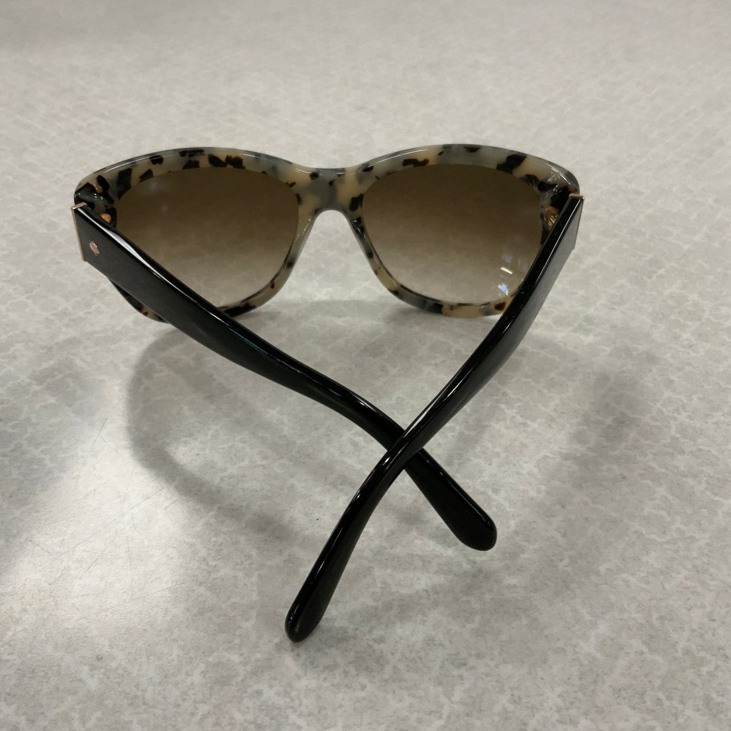 Sunglasses Designer By Kate Spade