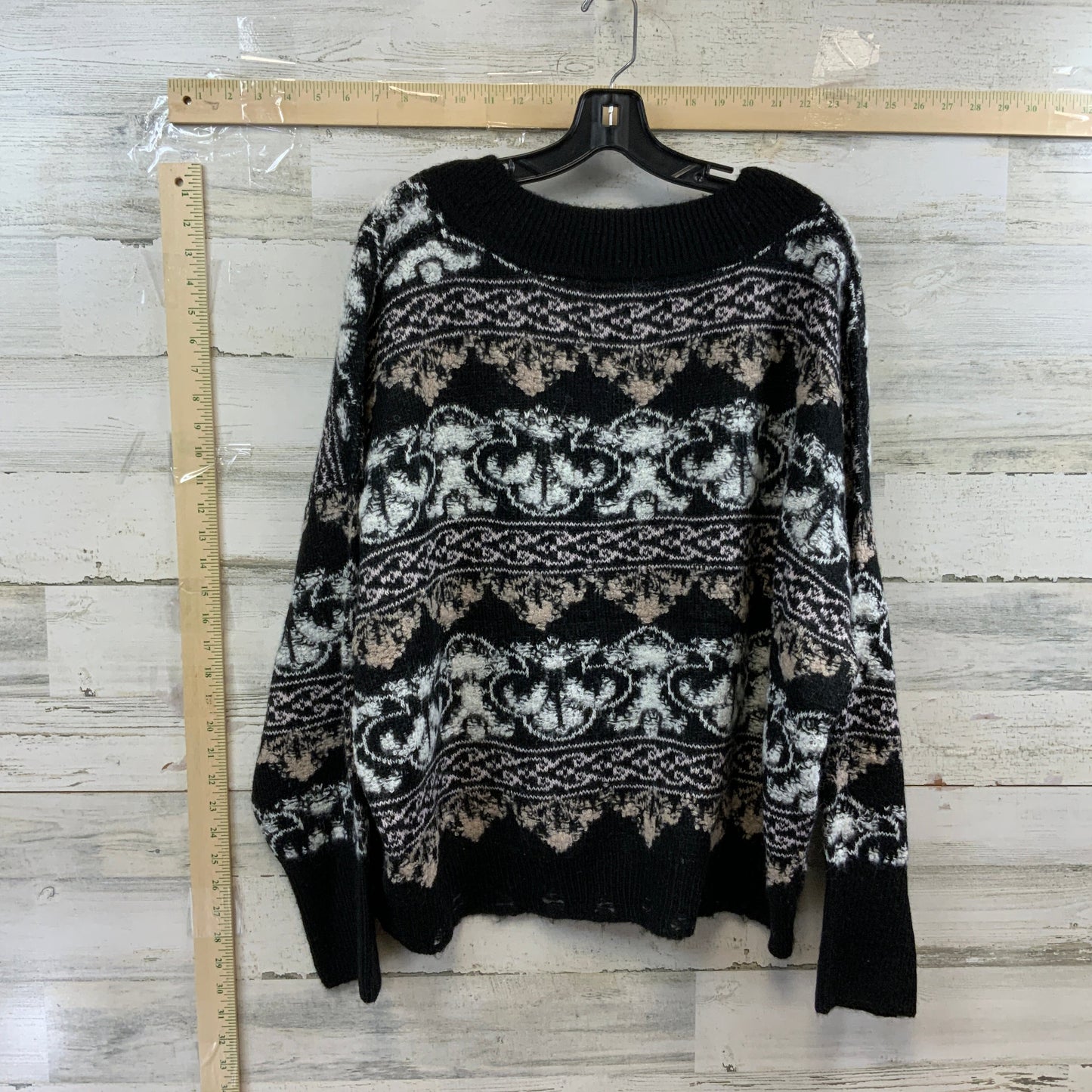 Sweater By Anthropologie  Size: Xl