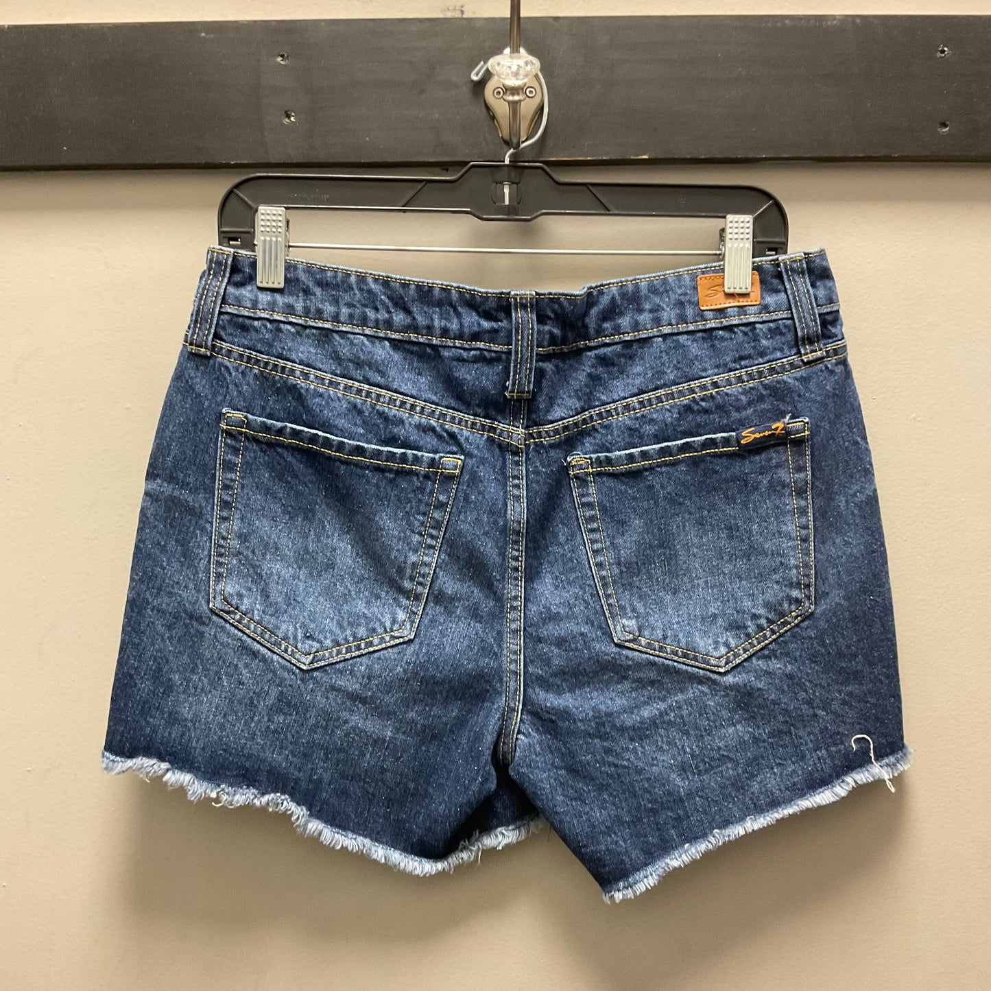 Shorts By Seven 7  Size: 4