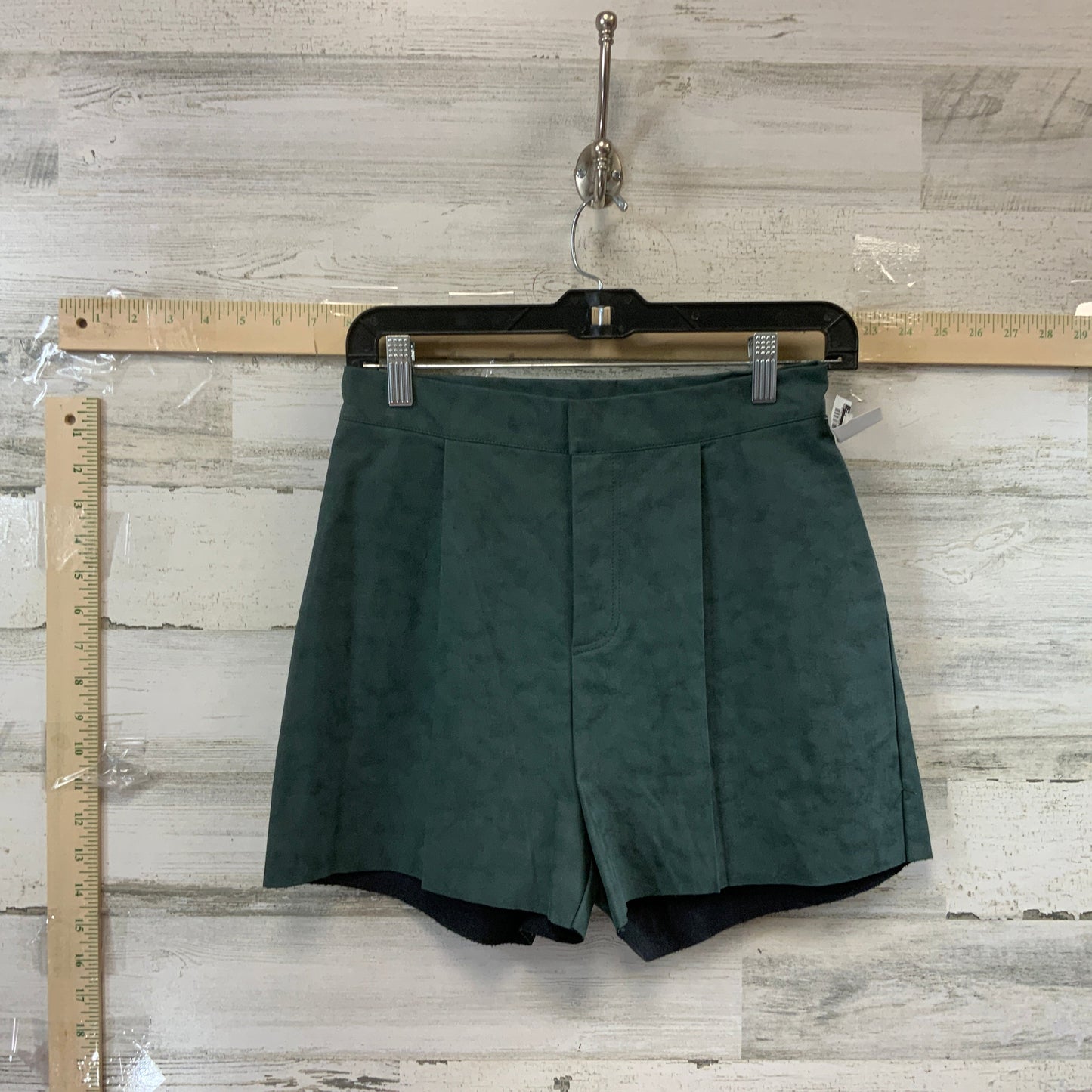 Green Shorts Sage, Size S