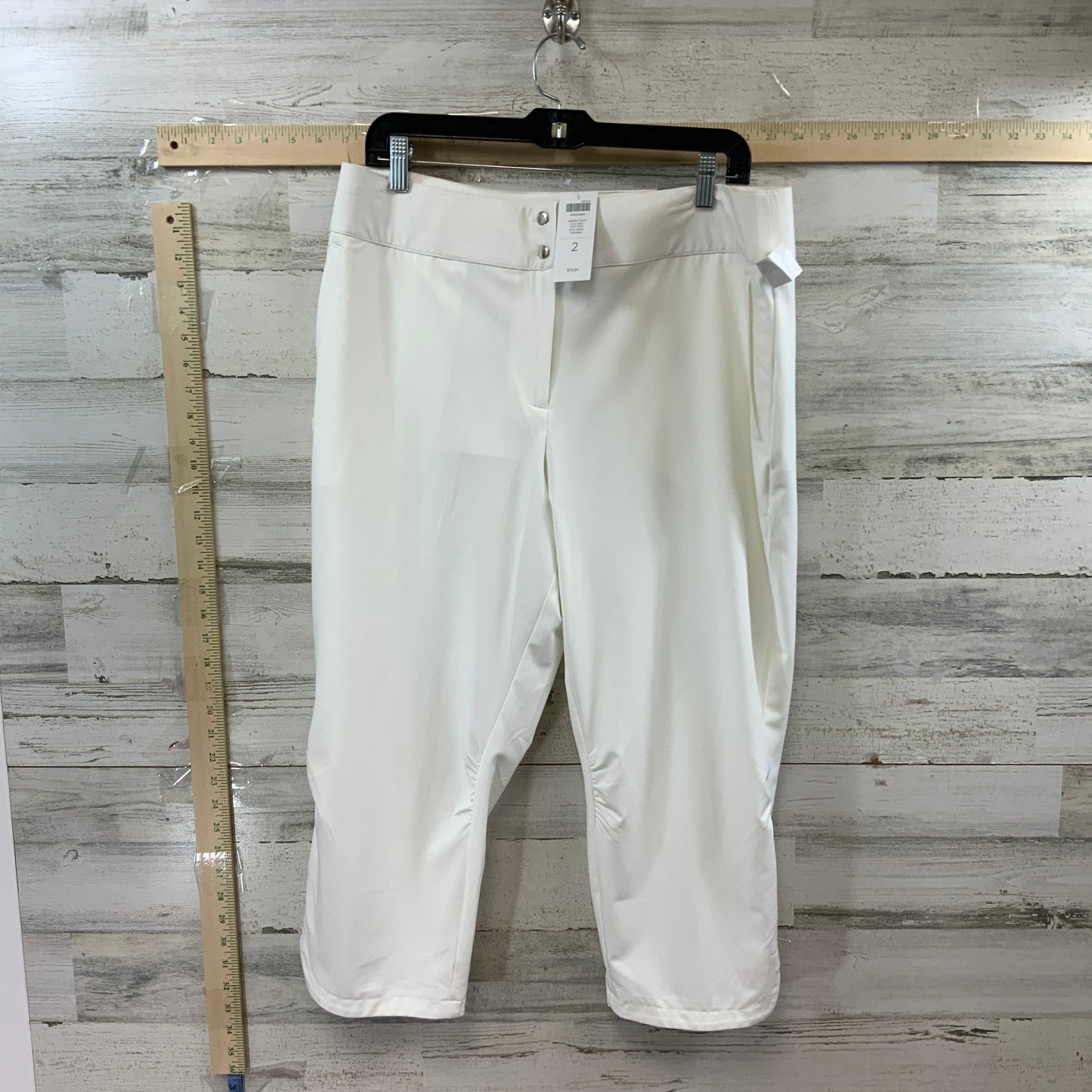 White Capris Chicos, Size 12