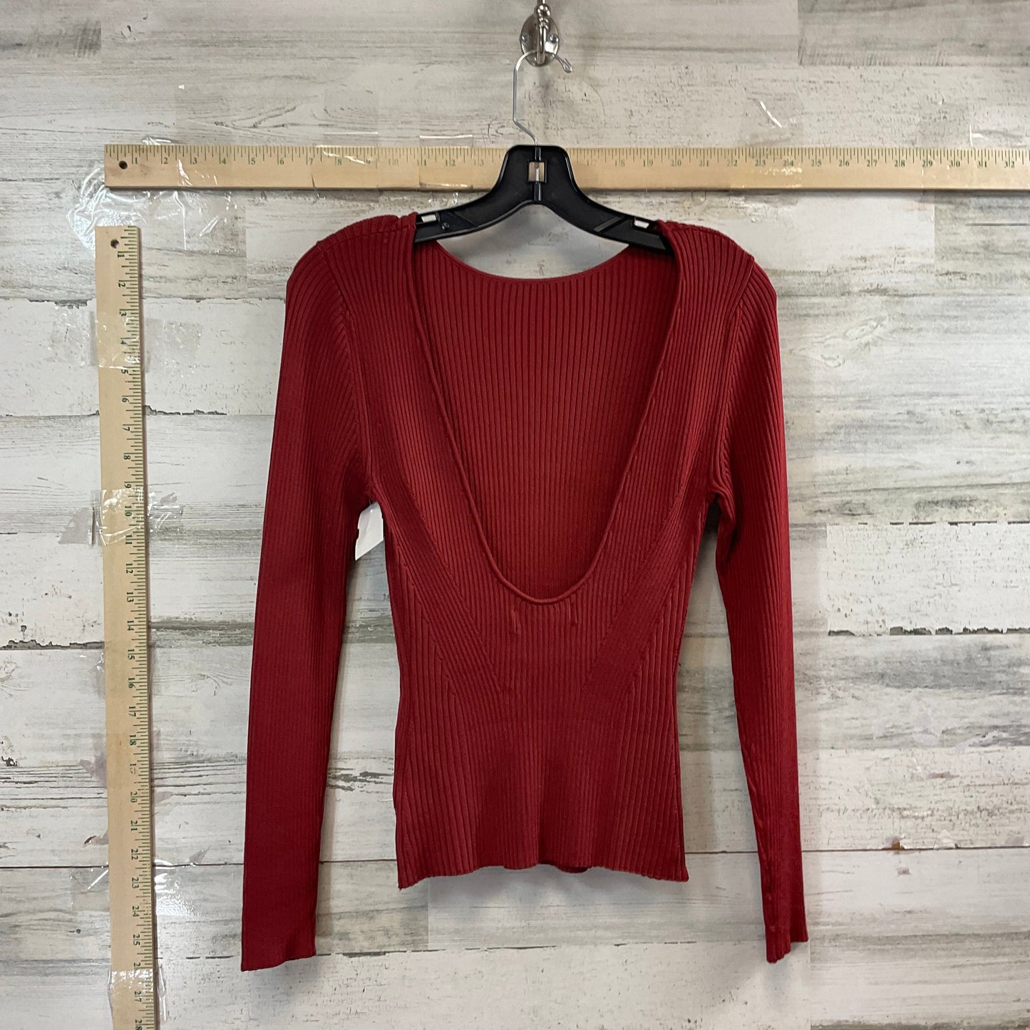 Top Long Sleeve By Banana Republic In Red, Size: M