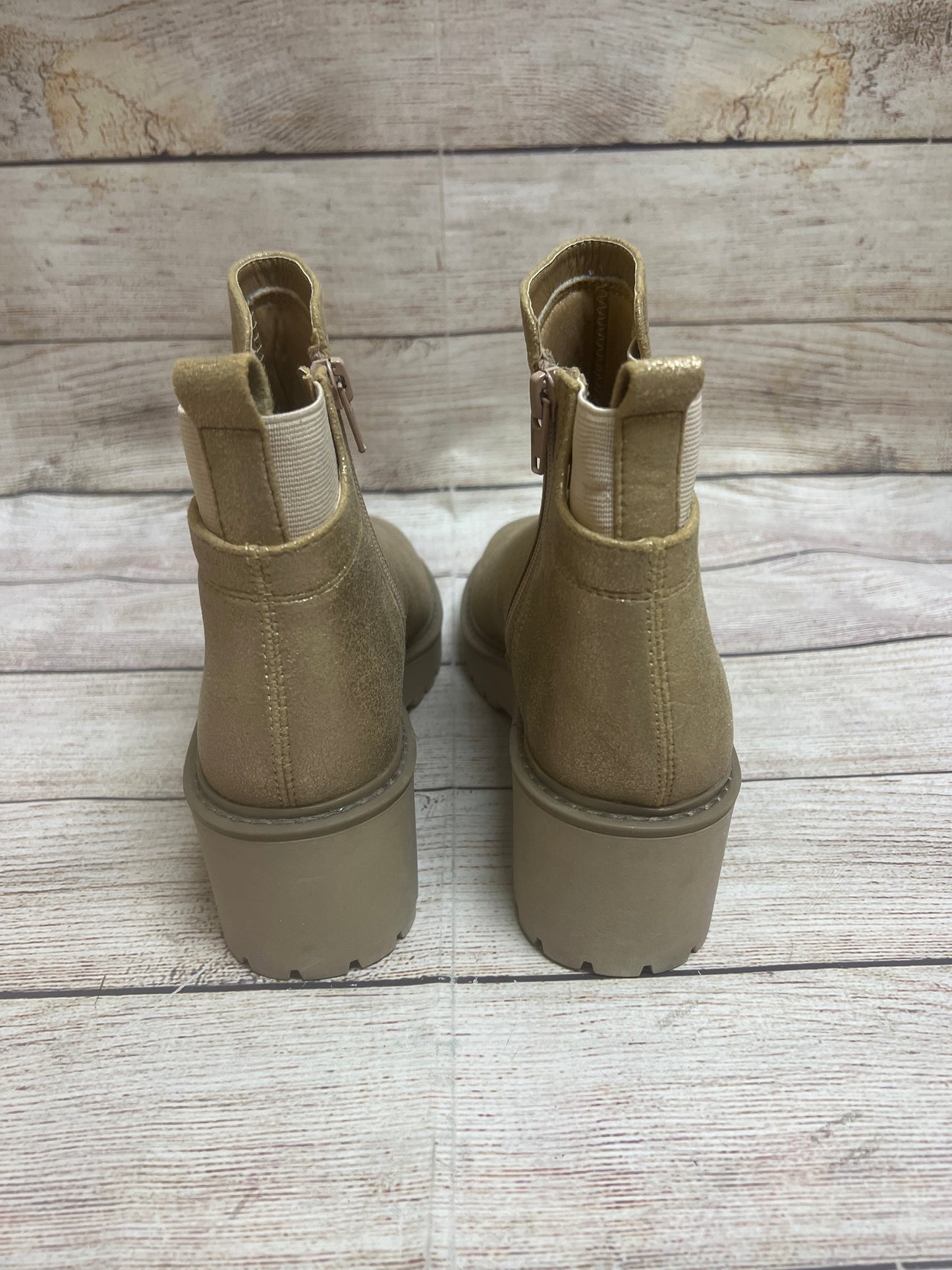 Boots Combat By Dolce Vita In Gold, Size: 5