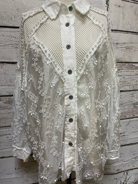 Top Long Sleeve By Pol In White, Size: S