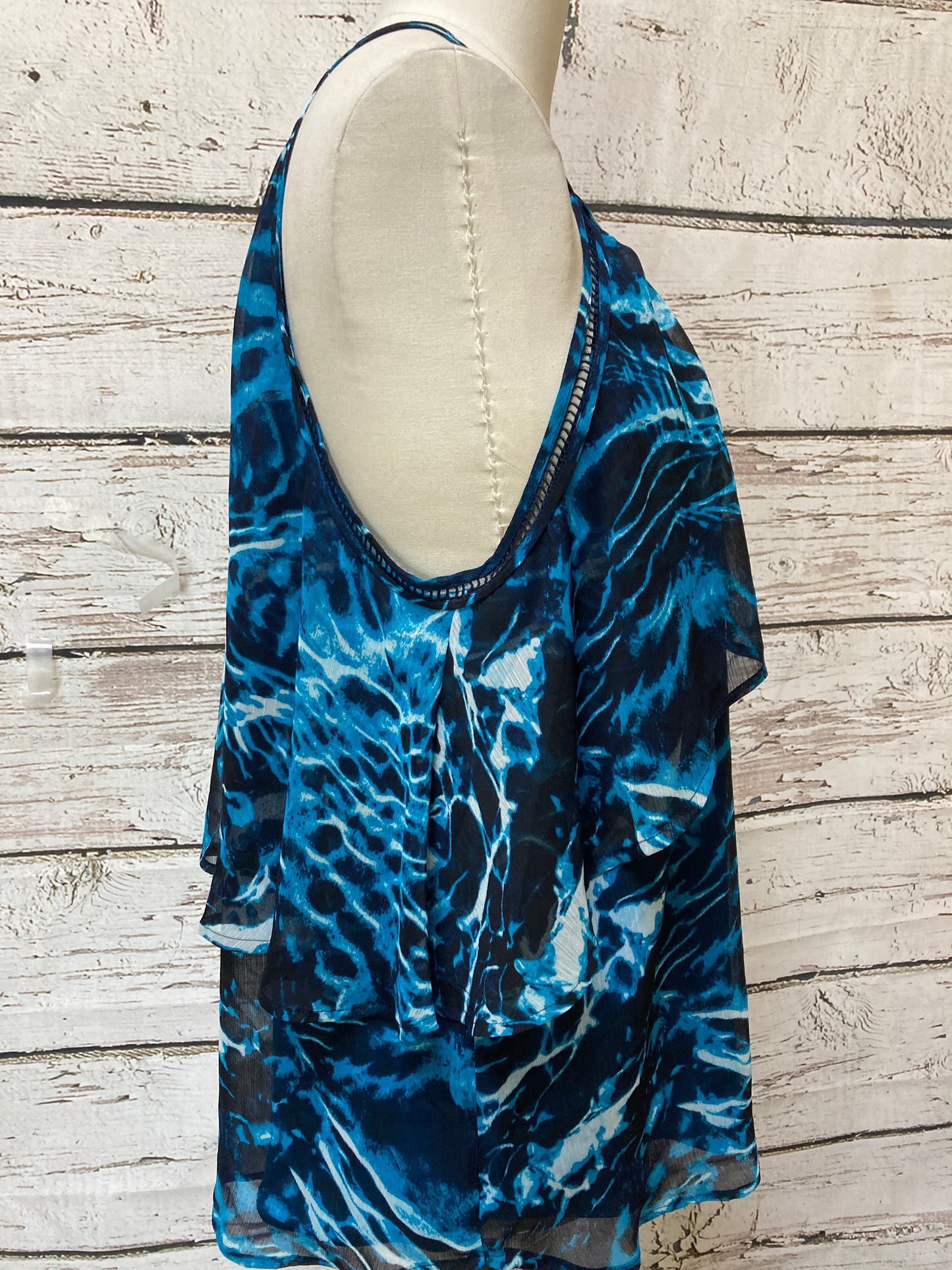 Top Sleeveless By White House Black Market  Size: L