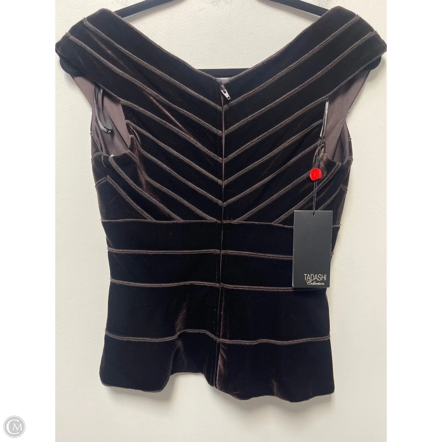 Top Sleeveless By Cmb In Brown, Size: S