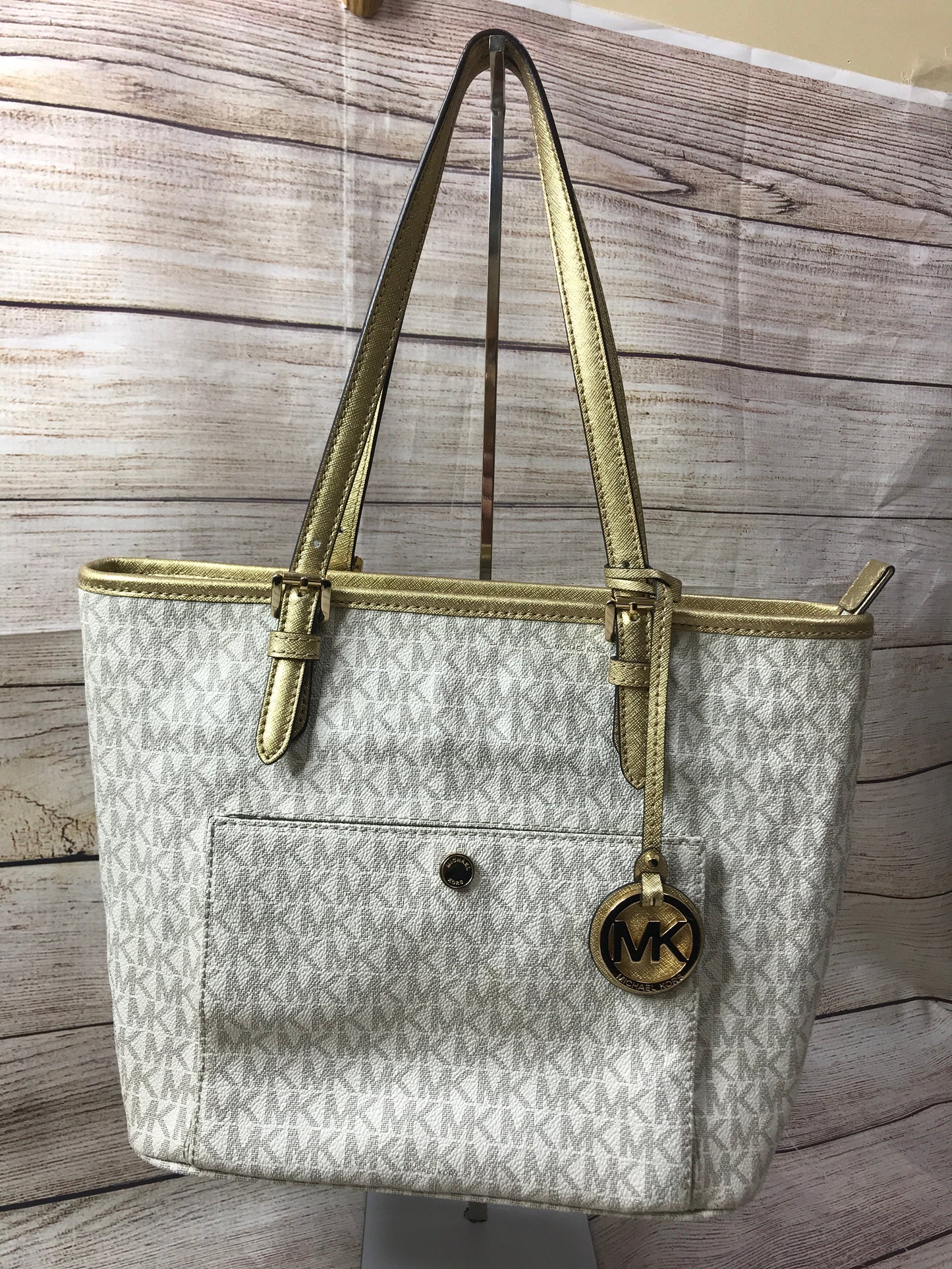 Handbag By Michael Kors  Size: Medium