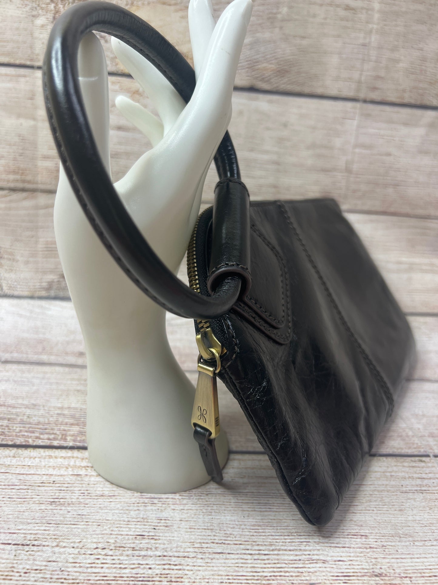 Wristlet Designer Hobo Intl, Size Large