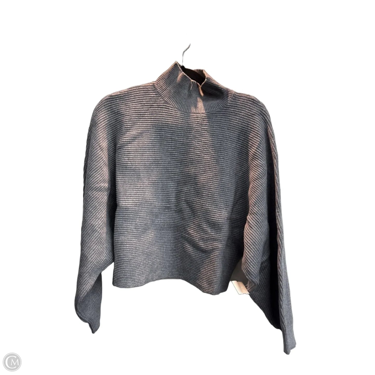Sweater By Clothes Mentor In Grey, Size: M